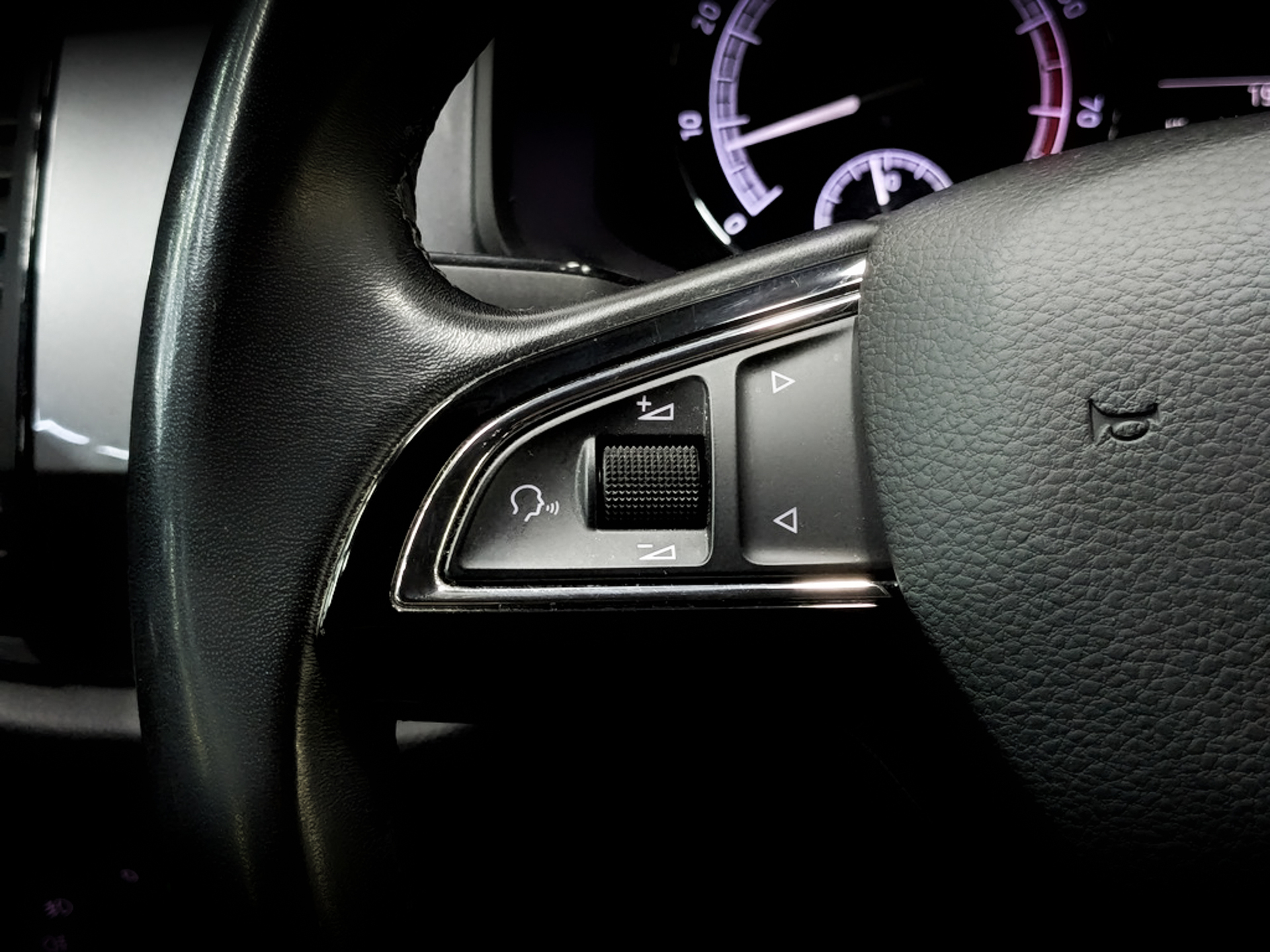 SKODA Kodiaq 1.40 (150 л.с), автомат, 2019, пробег 149 356 км