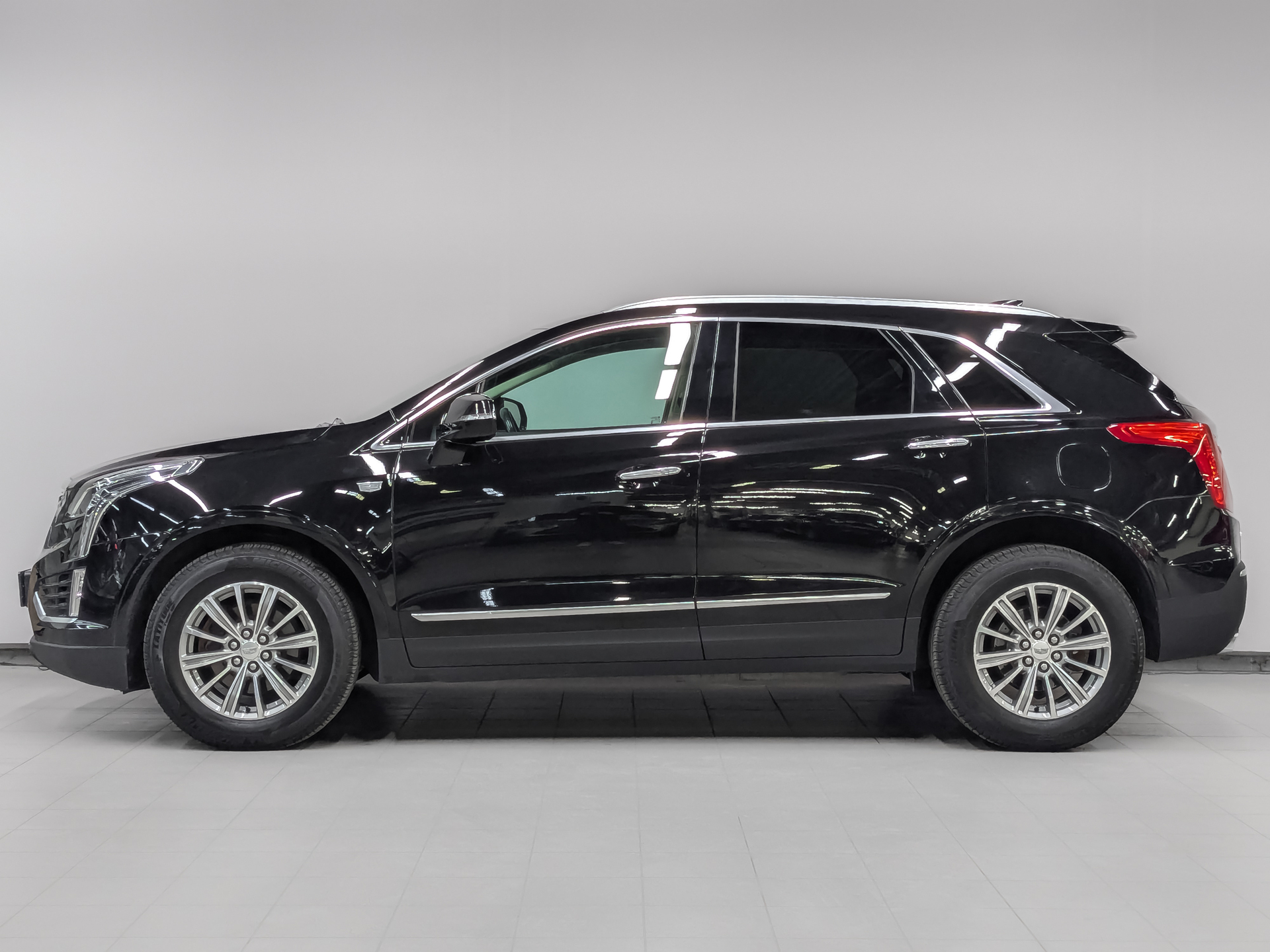 CADILLAC XT5 3.60 (314 л.с), автомат, 2016, пробег 76 575 км