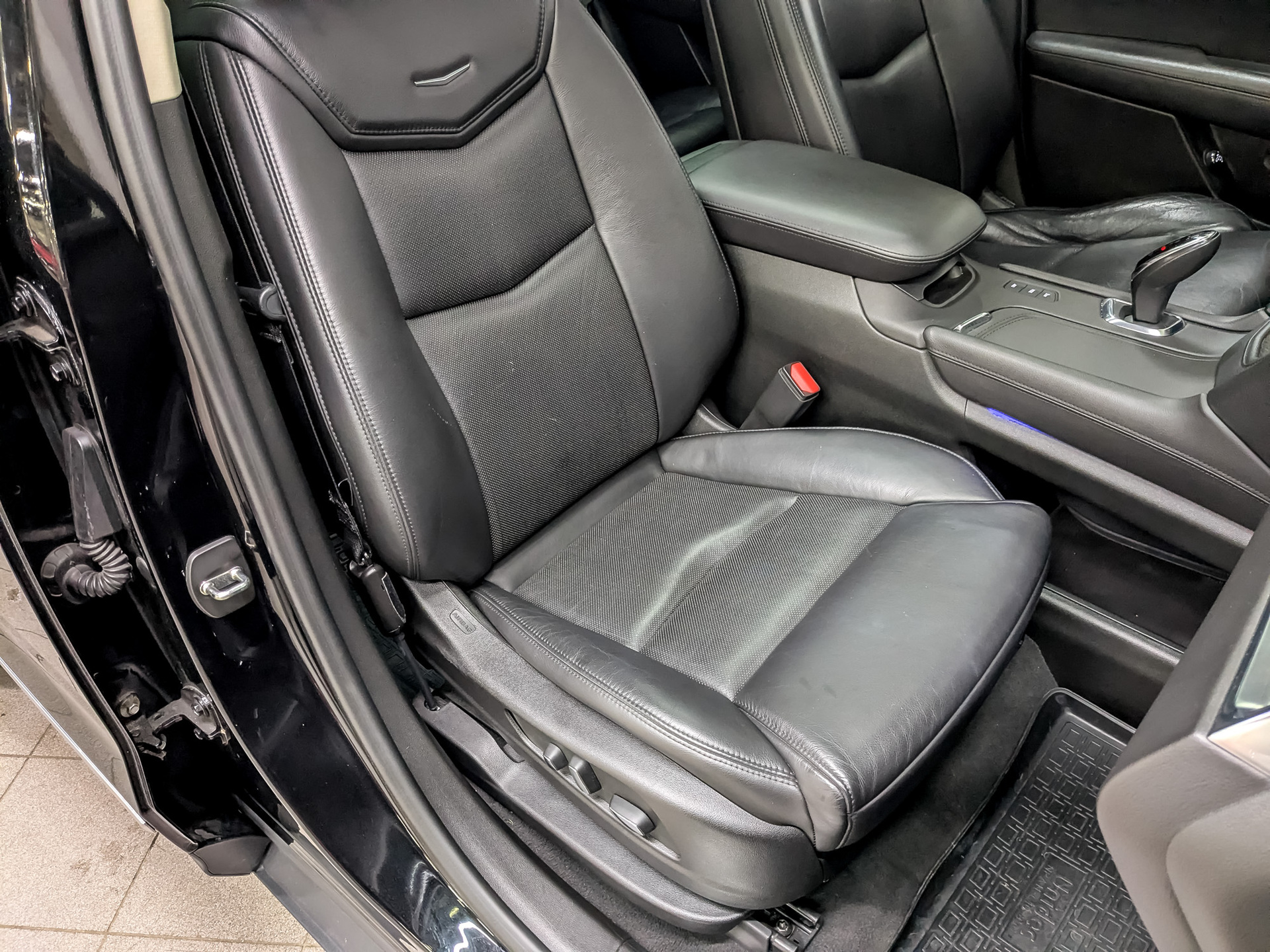 CADILLAC XT5 3.60 (314 л.с), автомат, 2016, пробег 76 575 км