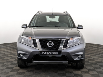 Nissan Terrano D10