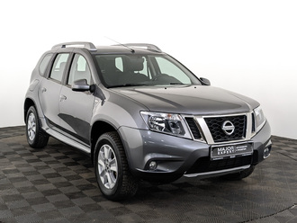Nissan Terrano D10