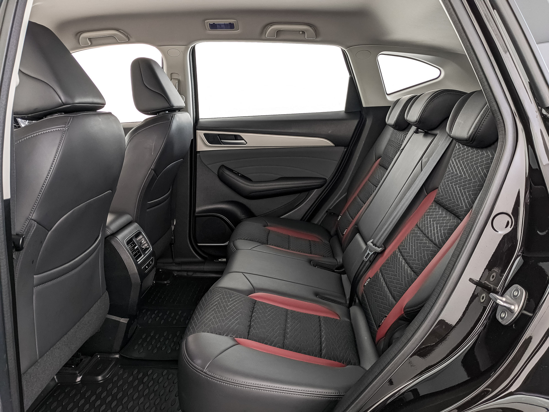 HAVAL F7 2.00 (190 л.с), автомат, 2022, пробег 70 740 км