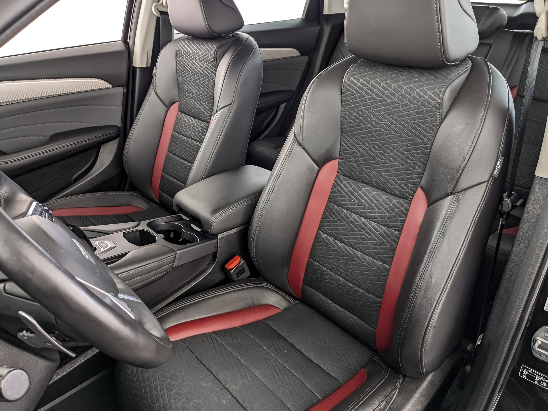 HAVAL F7 2.00 (190 л.с), автомат, 2022, пробег 70 740 км