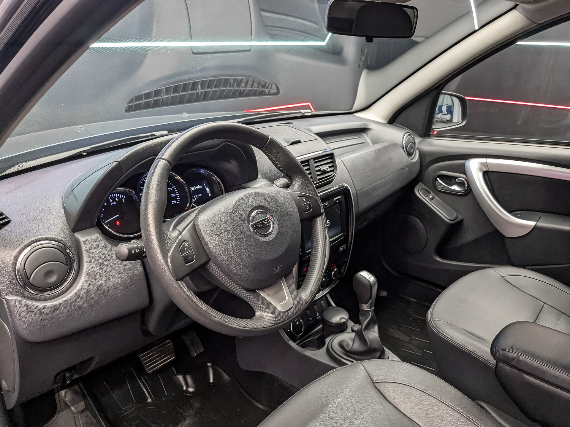 NISSAN Terrano 2.00 (143 л.с), автомат, 2021, пробег 28 941 км