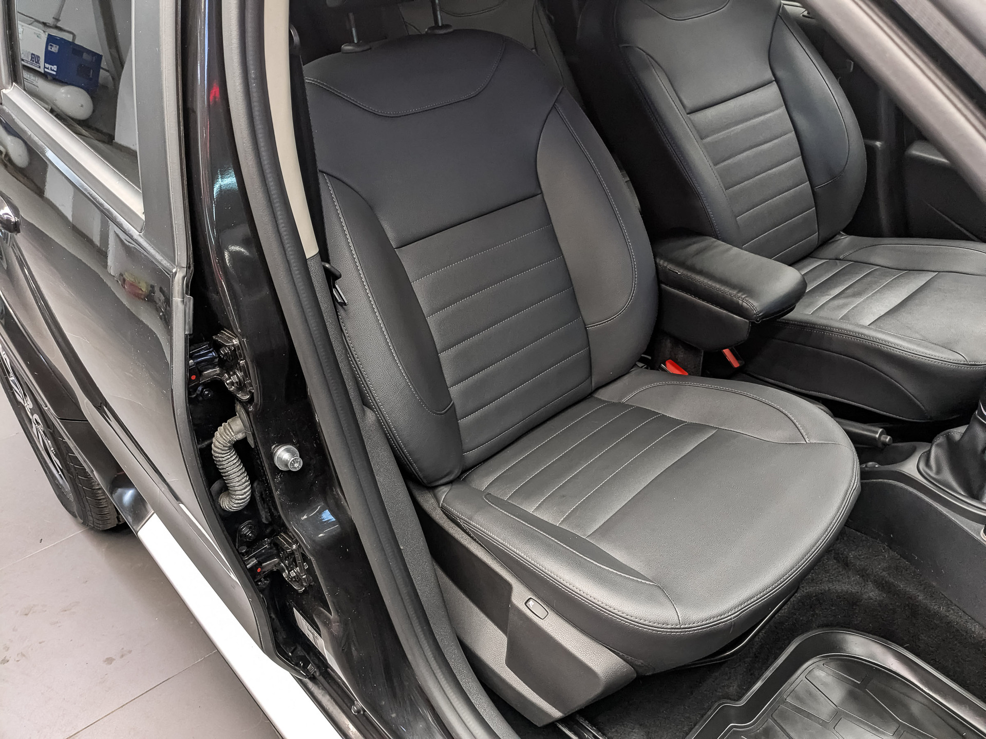 NISSAN Terrano 2.00 (143 л.с), автомат, 2021, пробег 28 941 км