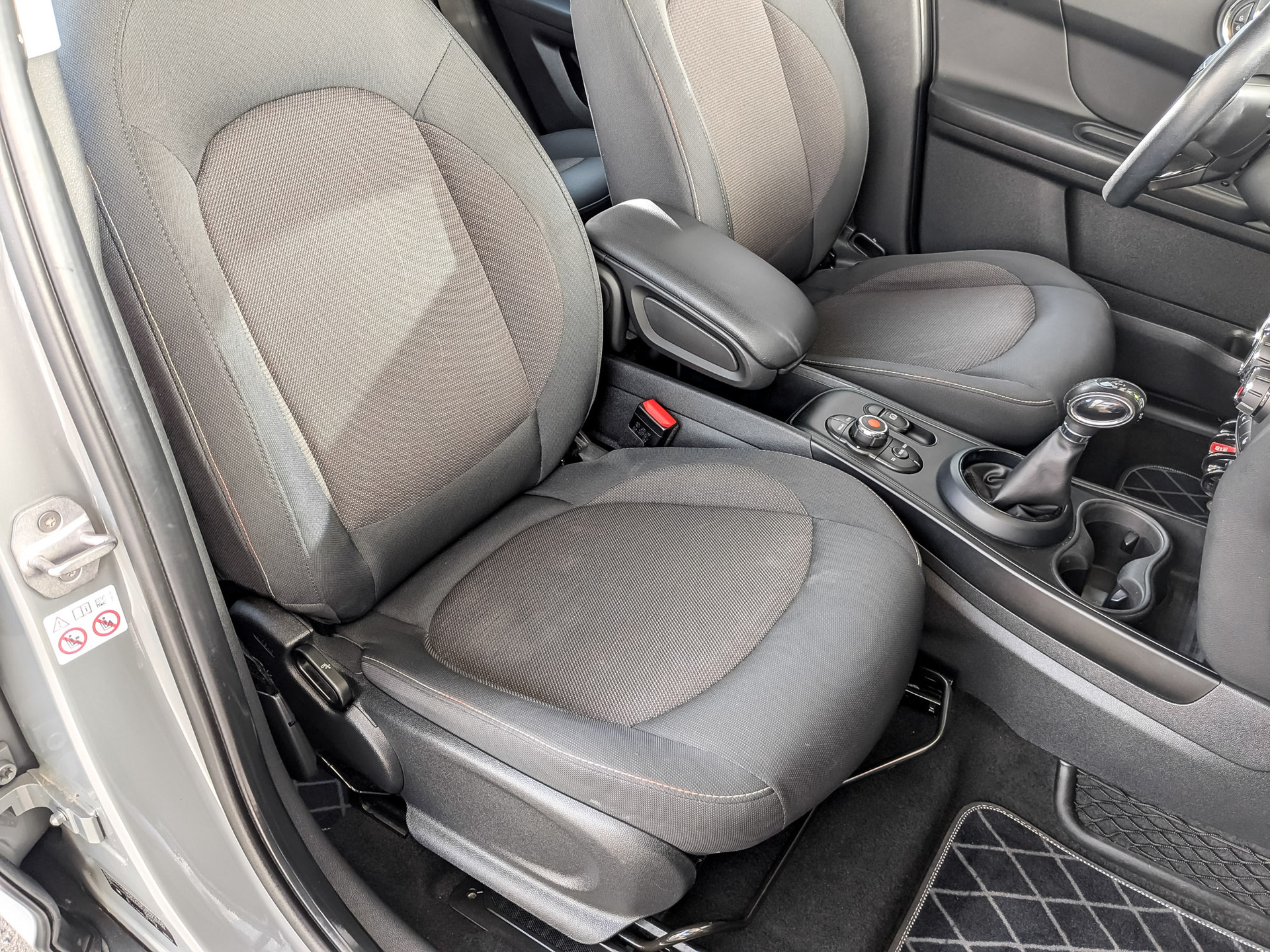 MINI Countryman 1.50 (136 л.с), автомат, 2017, пробег 59 440 км