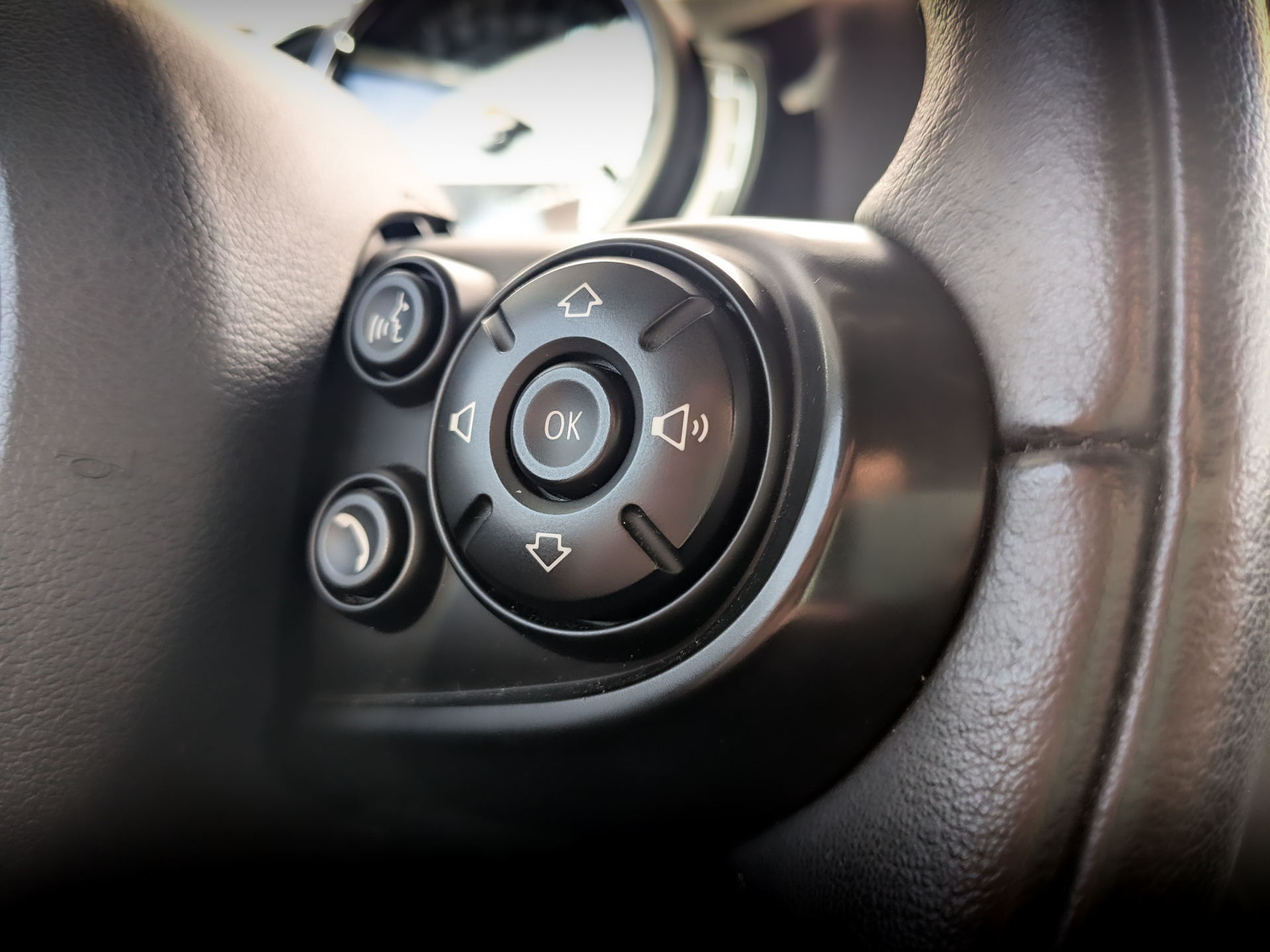 MINI Countryman 1.50 (136 л.с), автомат, 2017, пробег 59 440 км
