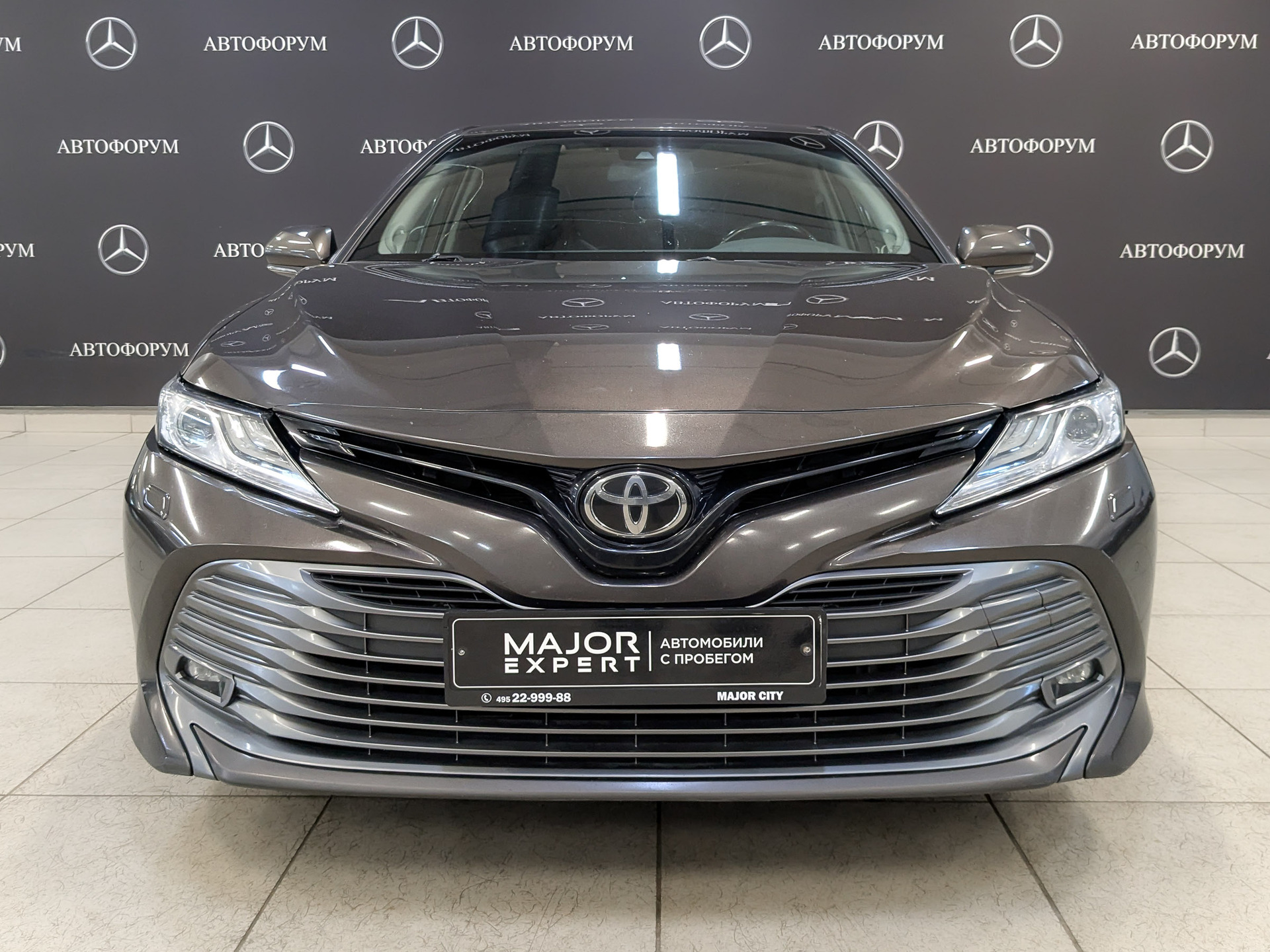 TOYOTA Camry 2.50 (181 л.с), автомат, 2020, пробег 150 000 км