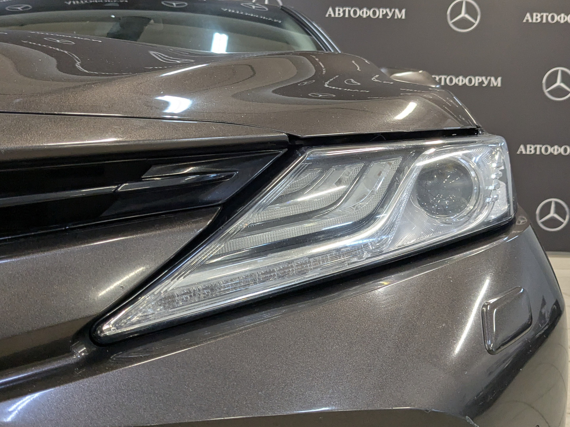 TOYOTA Camry 2.50 (181 л.с), автомат, 2020, пробег 150 000 км