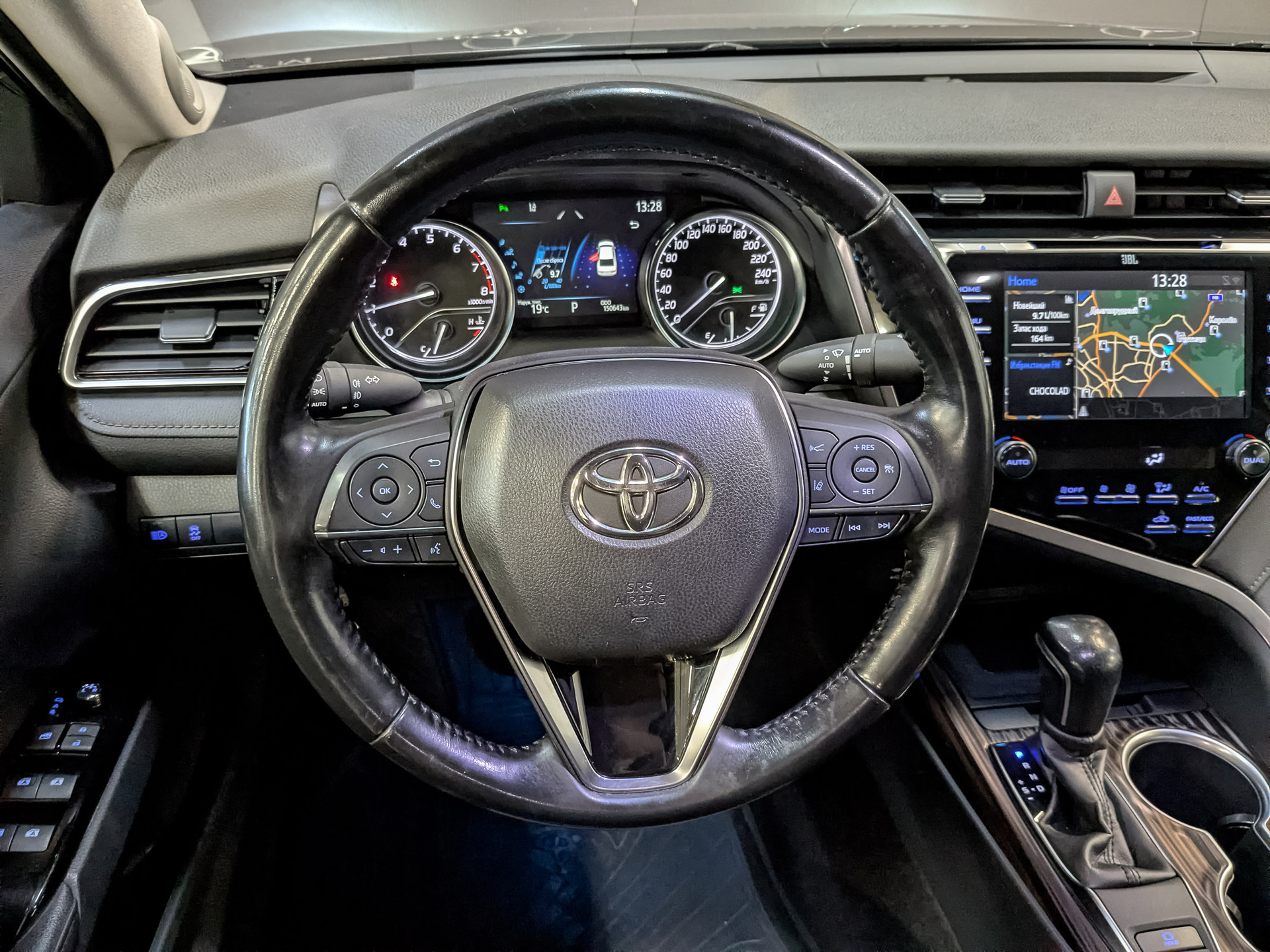 TOYOTA Camry 2.50 (181 л.с), автомат, 2020, пробег 150 000 км