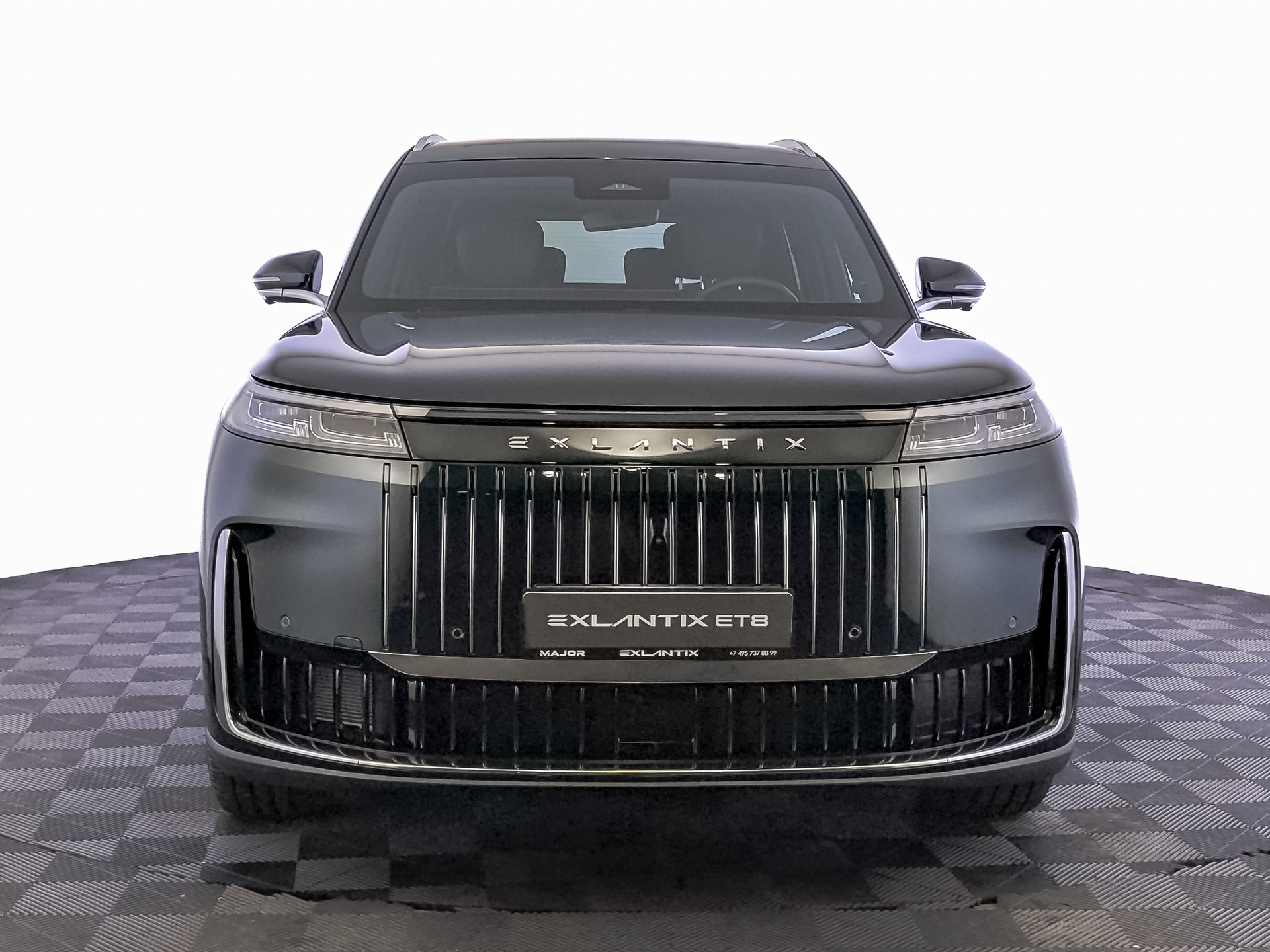 Фото Exlantix ET8 Топ 1.5ELH/190 40кВт 4WD