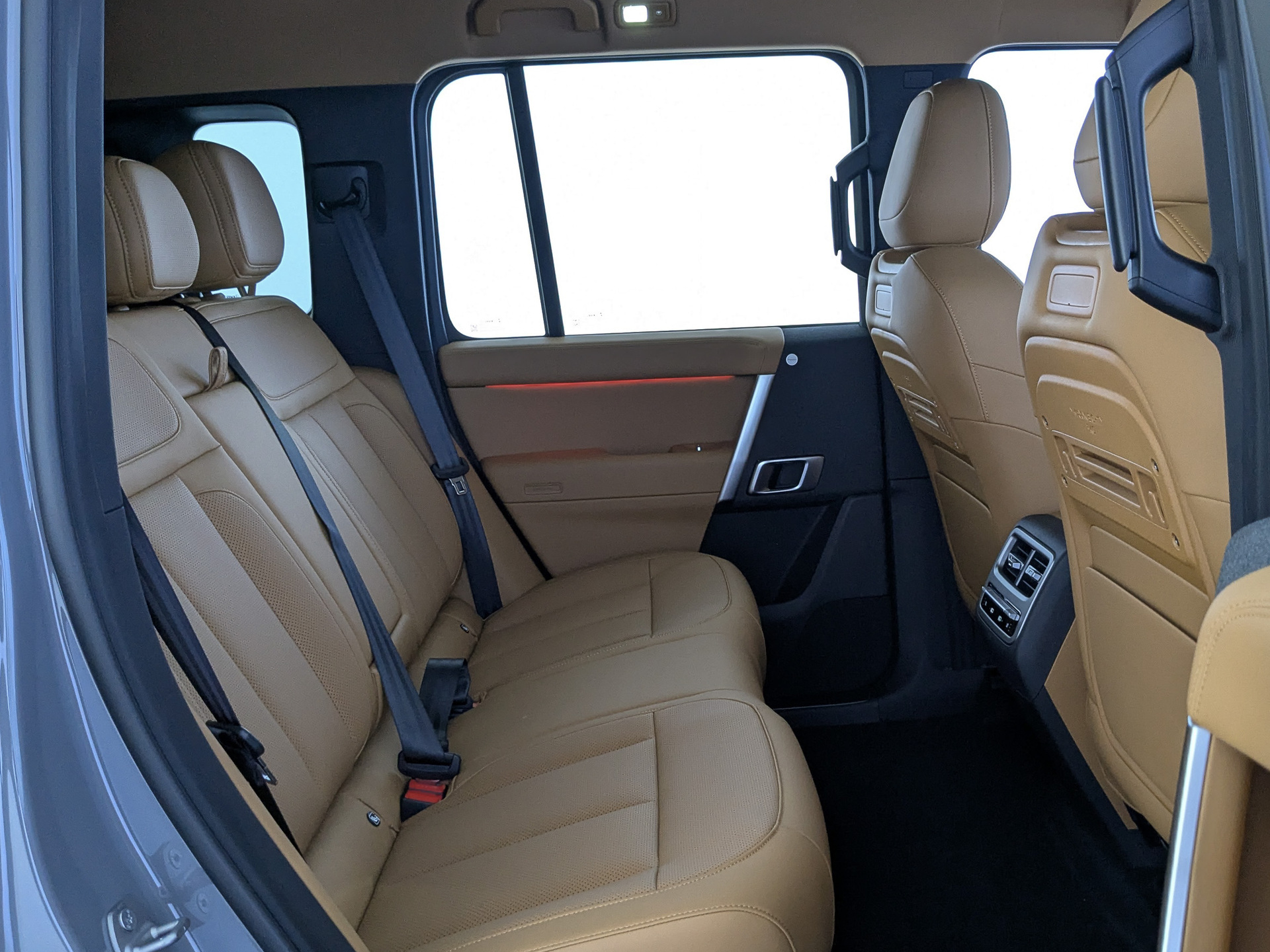 Фото Esteo V27 Премиум 1.5ELH/152 34,3кВт 4WD