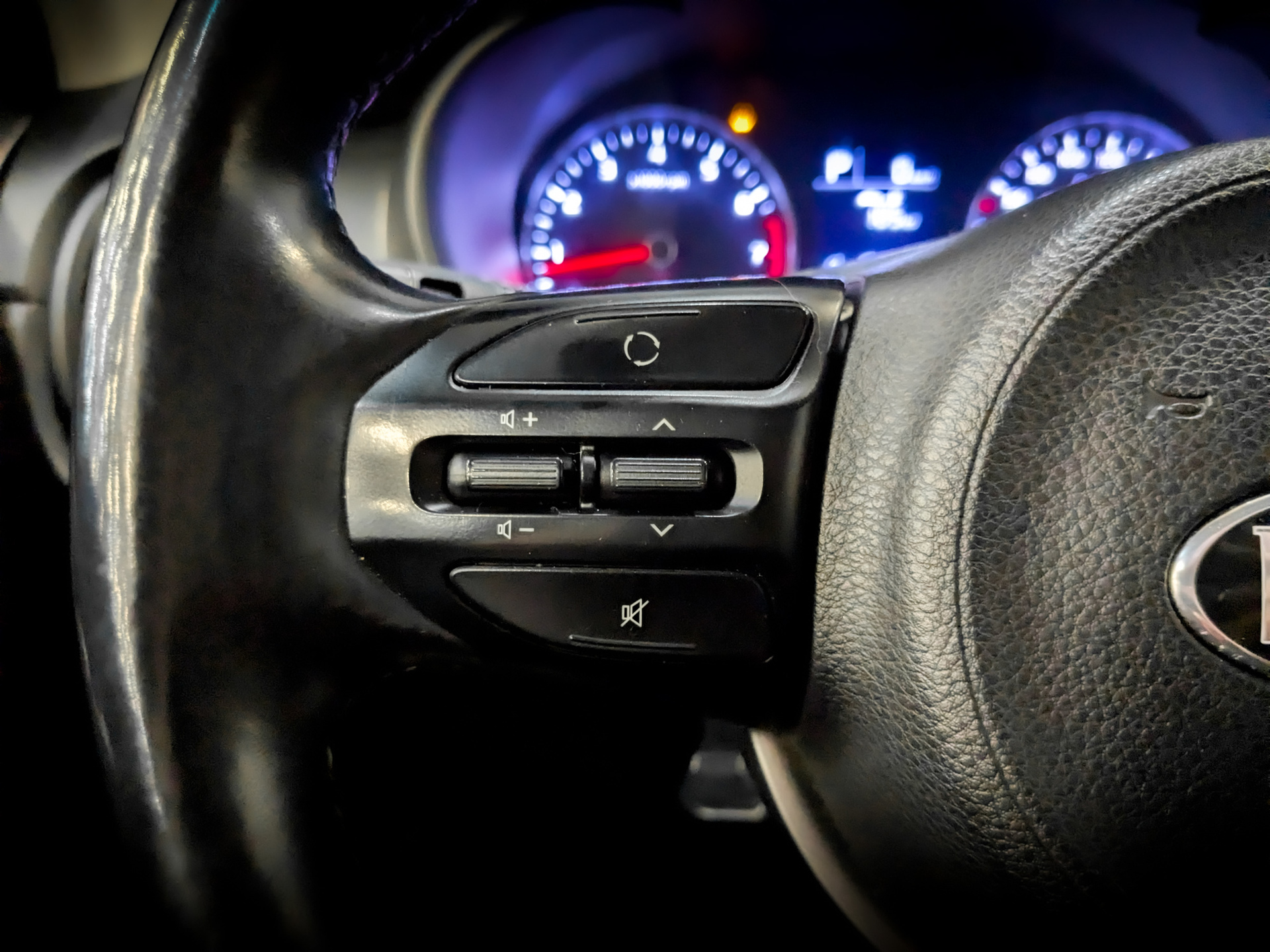 KIA Rio 1.40 (100 л.с), автомат, 2017, пробег 45 836 км