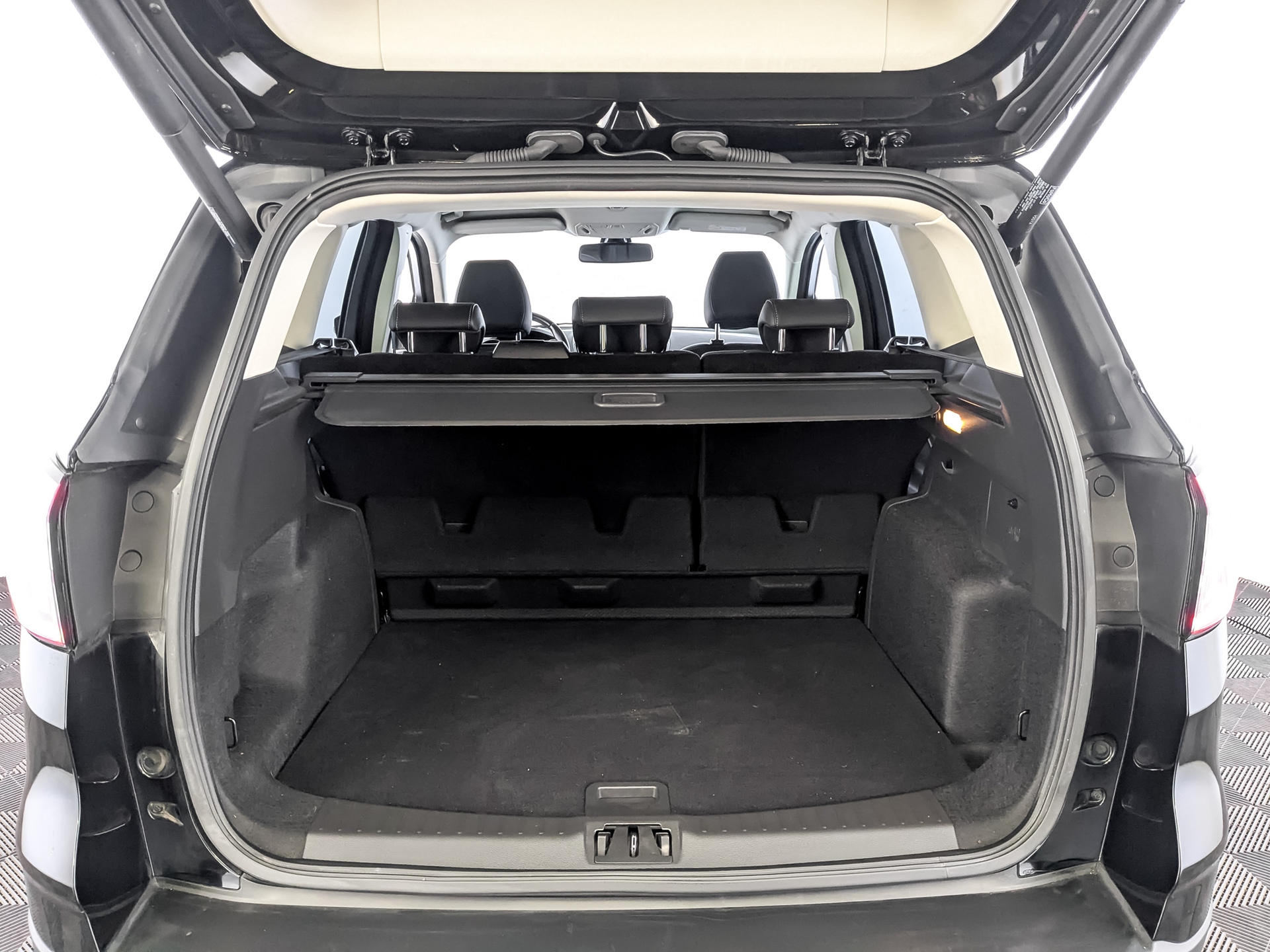 FORD Kuga 1.50 (150 л.с), автомат, 2017, пробег 89 000 км