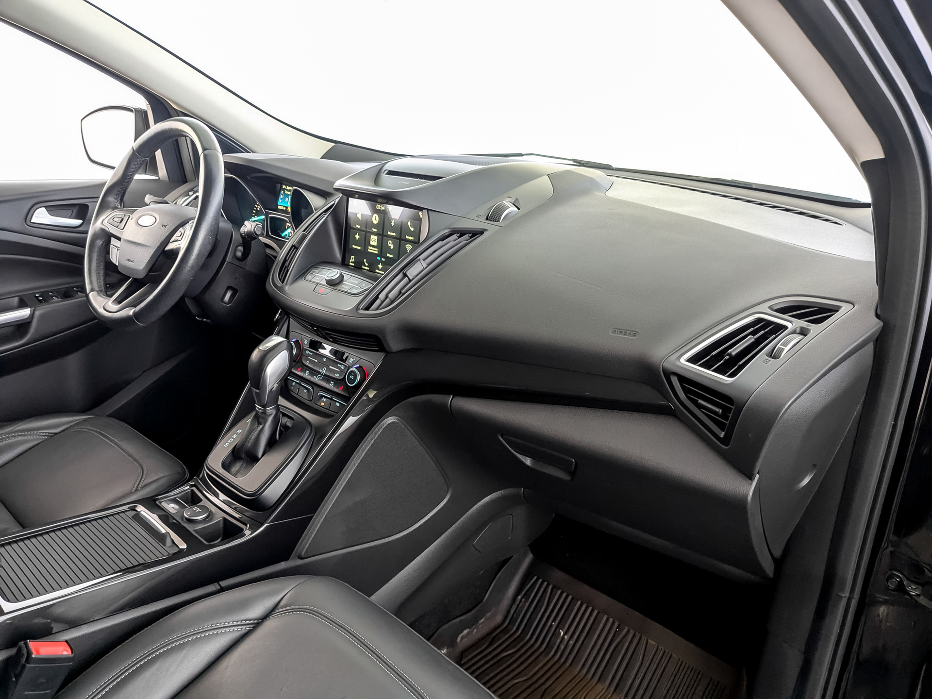 FORD Kuga 1.50 (150 л.с), автомат, 2017, пробег 89 000 км