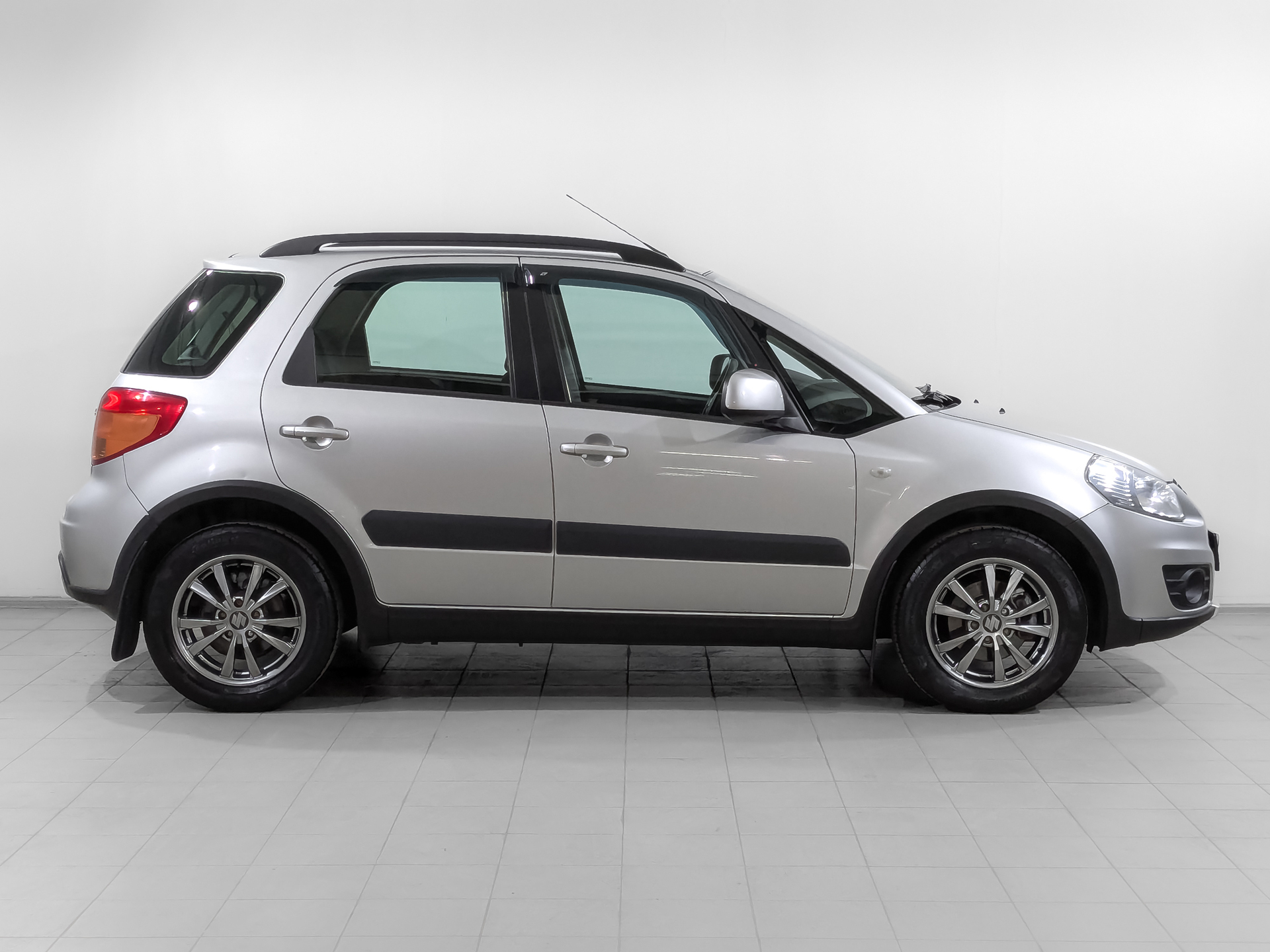 SUZUKI SX4 1.60 (112 л.с), автомат, 2014, пробег 63 273 км