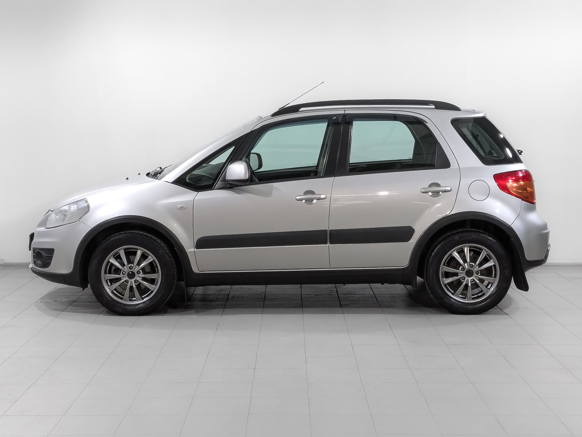 SUZUKI SX4 1.60 (112 л.с), автомат, 2014, пробег 63 273 км