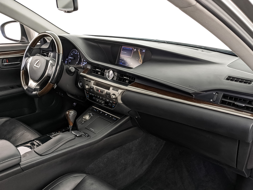 Фото Lexus ES с пробегом 100023 км