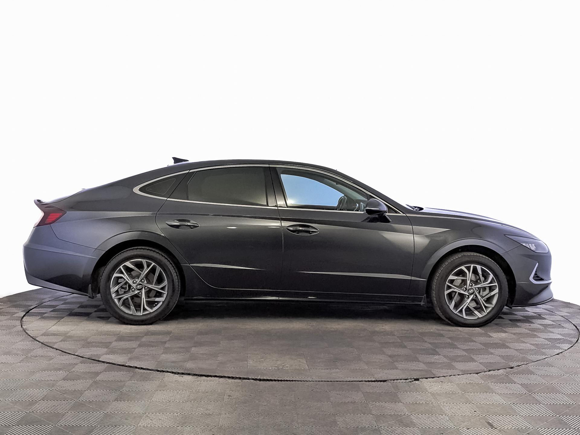 HYUNDAI Sonata 2.00 (150 л.с), автомат, 2021, пробег 60 083 км