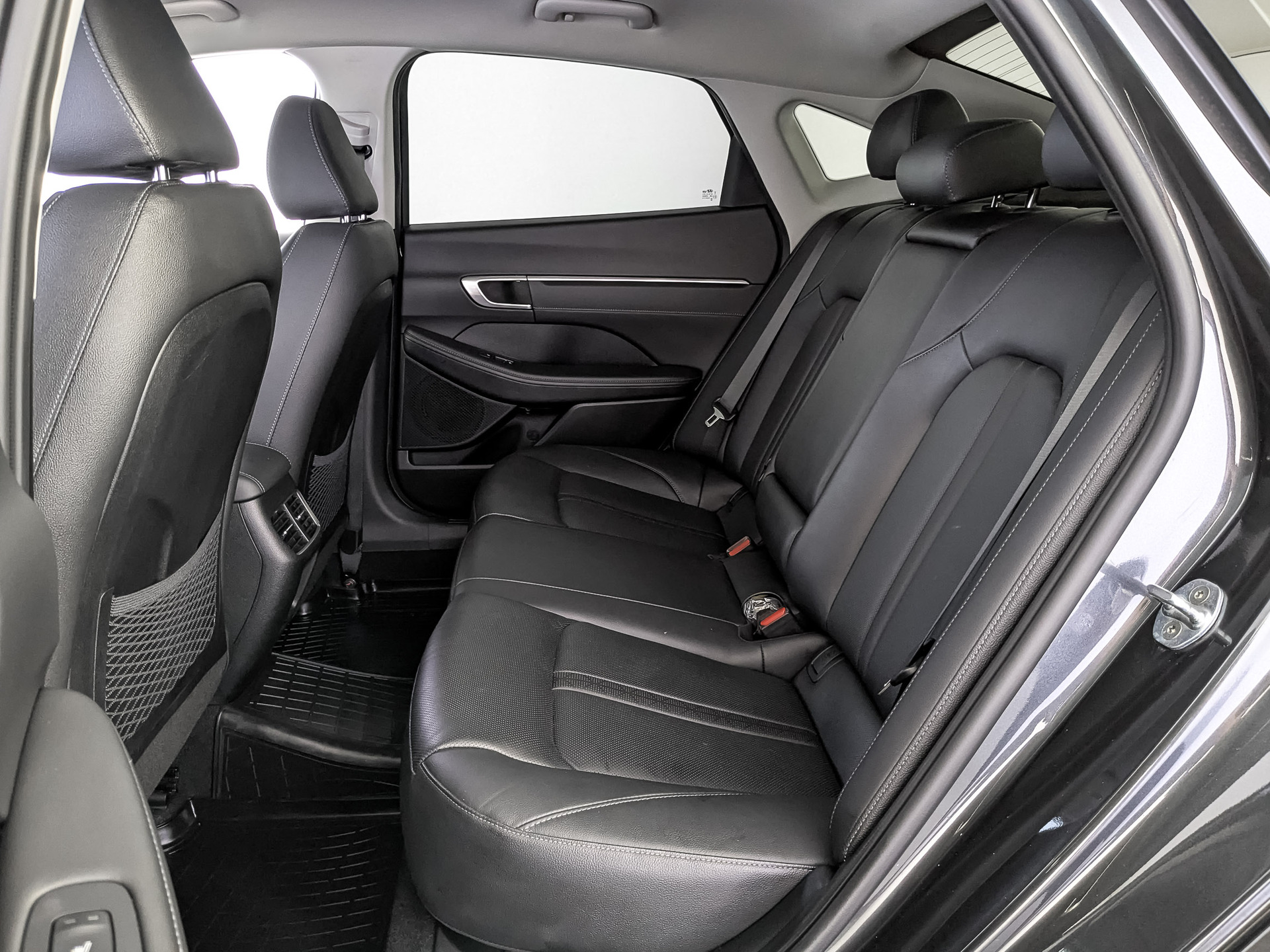 HYUNDAI Sonata 2.00 (150 л.с), автомат, 2021, пробег 60 083 км