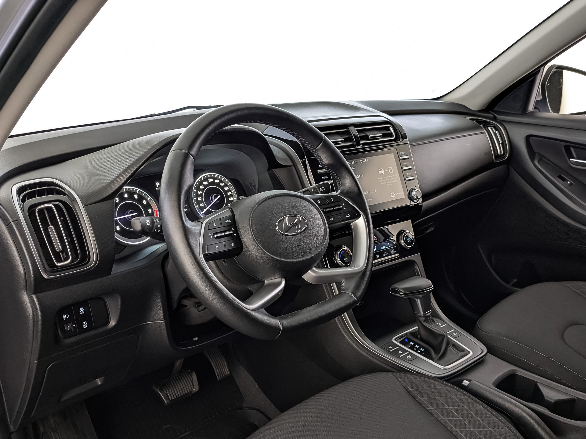 HYUNDAI Creta 1.60 (123 л.с), автомат, 2021, пробег 110 760 км