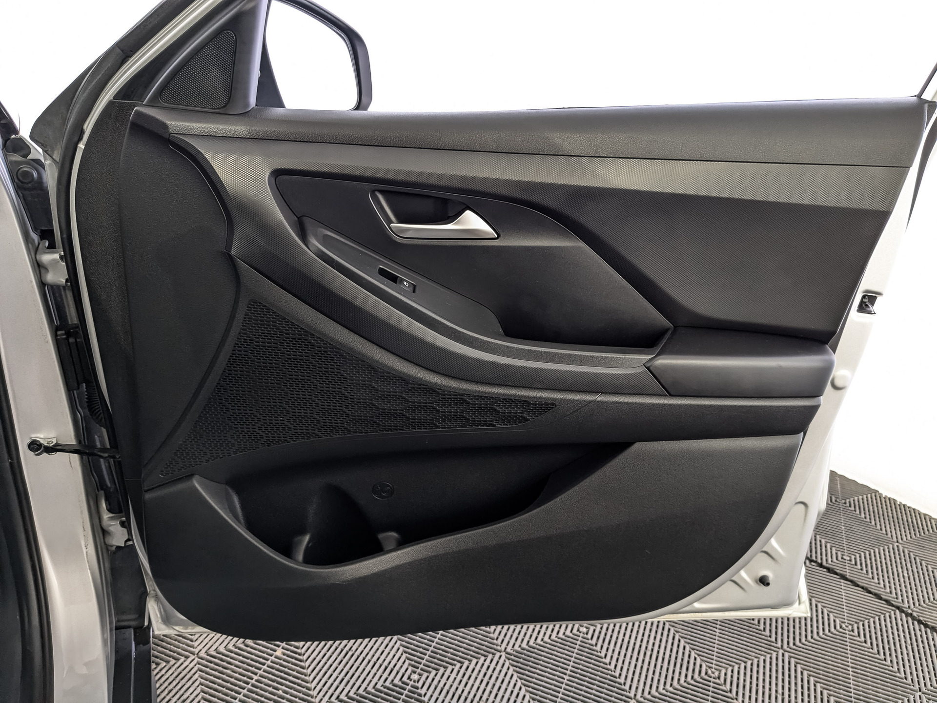 HYUNDAI Creta 1.60 (123 л.с), автомат, 2021, пробег 110 760 км