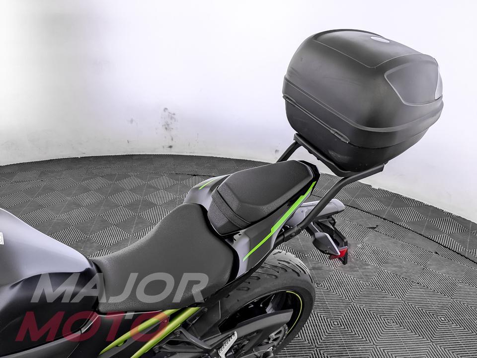 Kawasaki Z 900 - фото №8