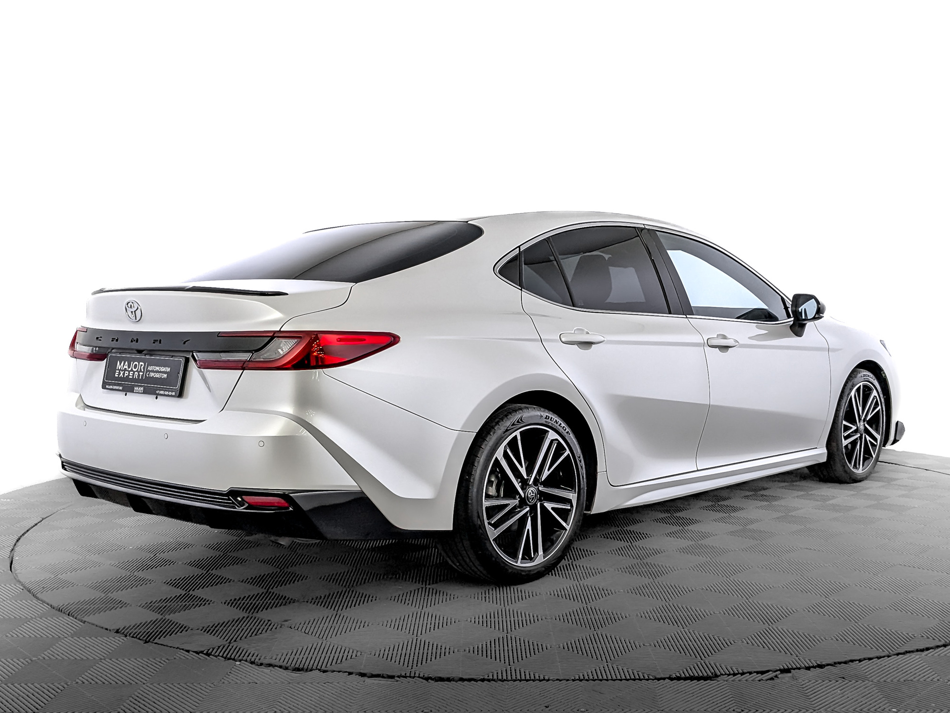 TOYOTA Camry 2.00 (173 л.с), автомат, 2024, пробег 12 589 км