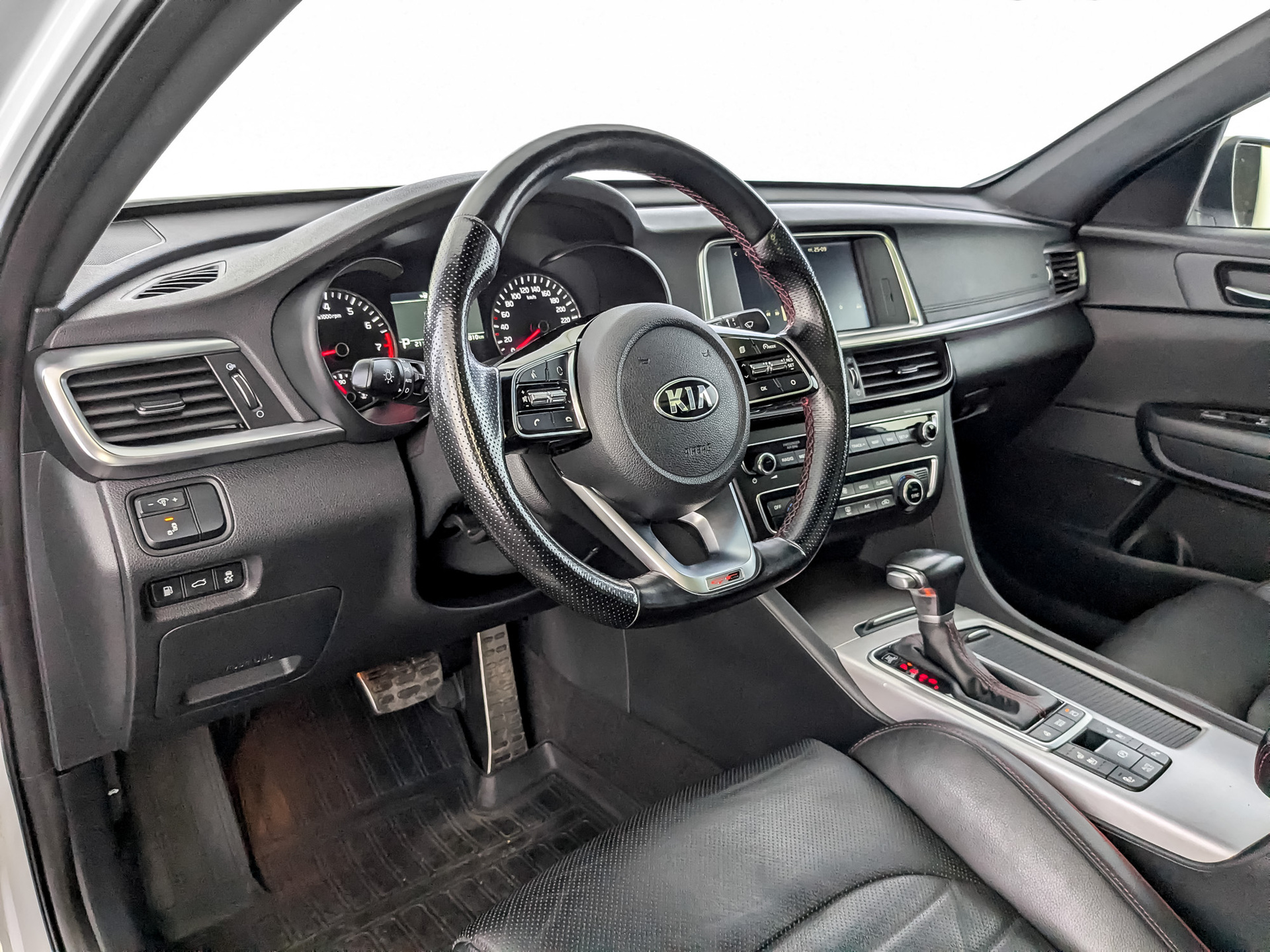 KIA Optima 2.40 (188 л.с), автомат, 2019, пробег 159 308 км