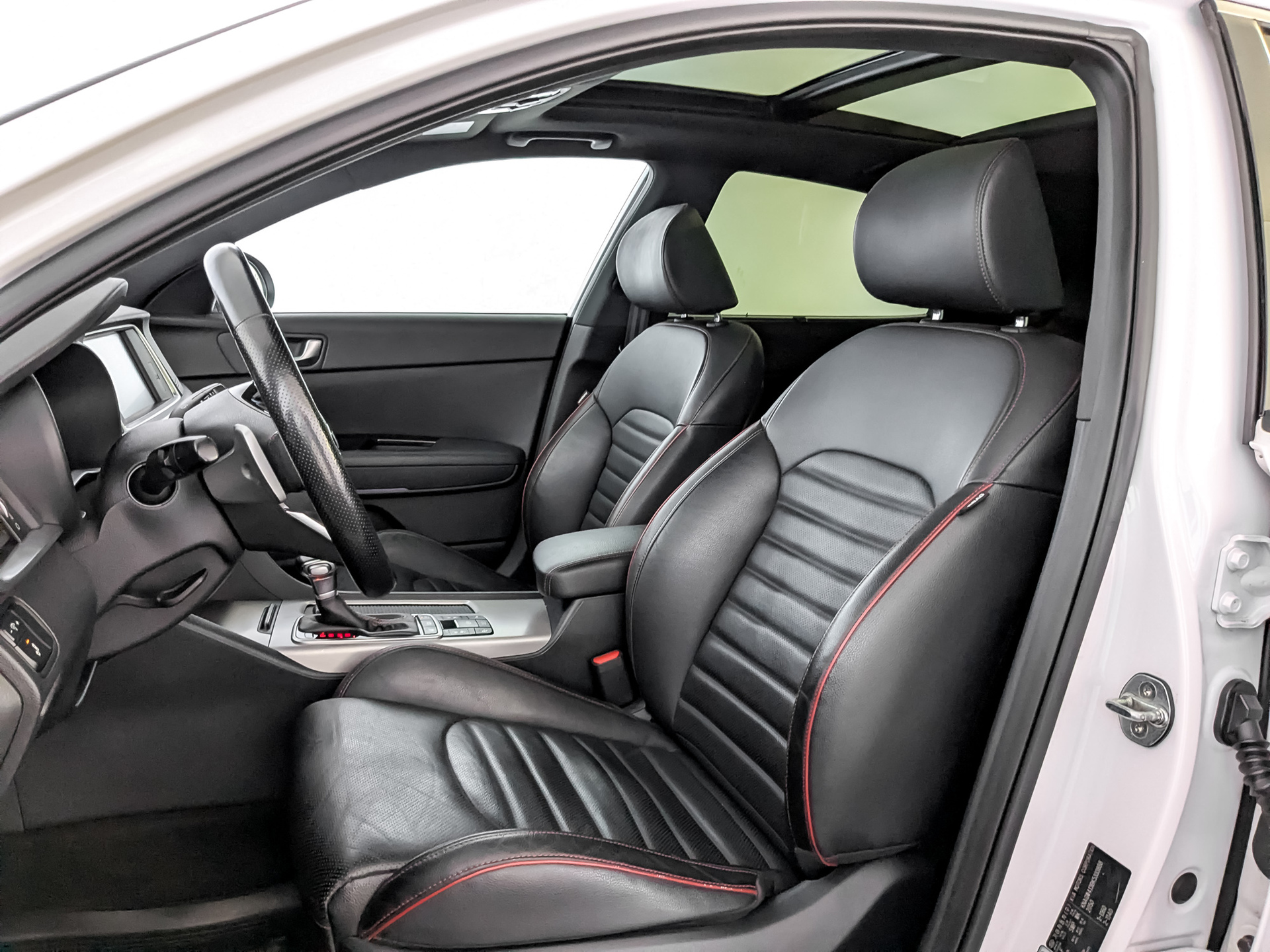KIA Optima 2.40 (188 л.с), автомат, 2019, пробег 159 308 км