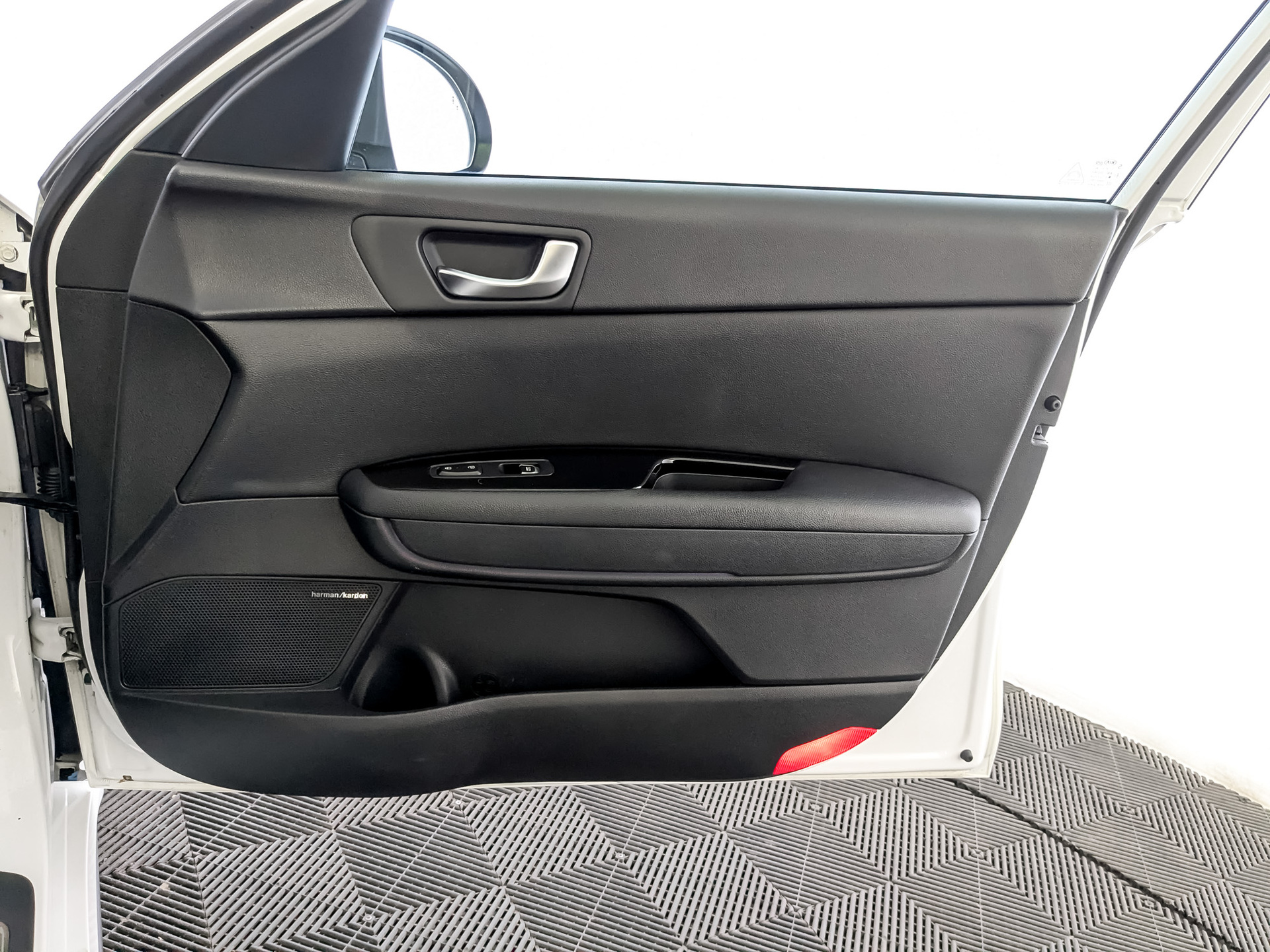 KIA Optima 2.40 (188 л.с), автомат, 2019, пробег 159 308 км