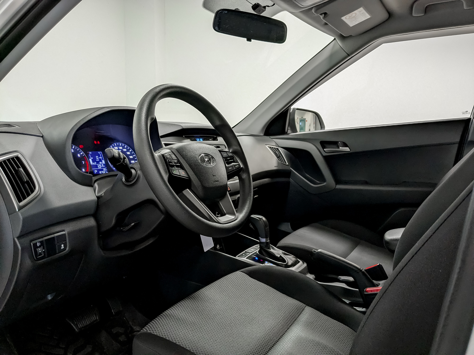 HYUNDAI Creta 1.60 (123 л.с), автомат, 2017, пробег 187 019 км