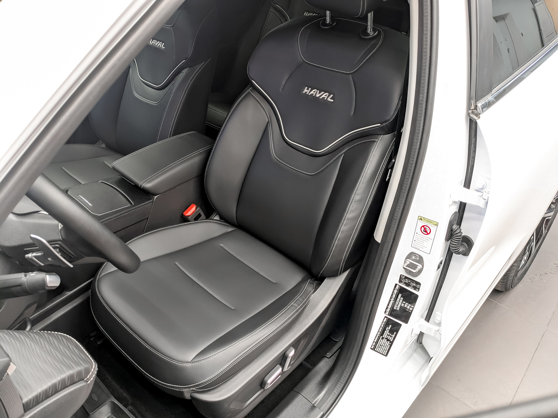 HAVAL Jolion 1.50 (150 л.с), автомат, 2023, пробег 27 981 км
