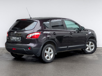 Nissan Qashqai I J10E