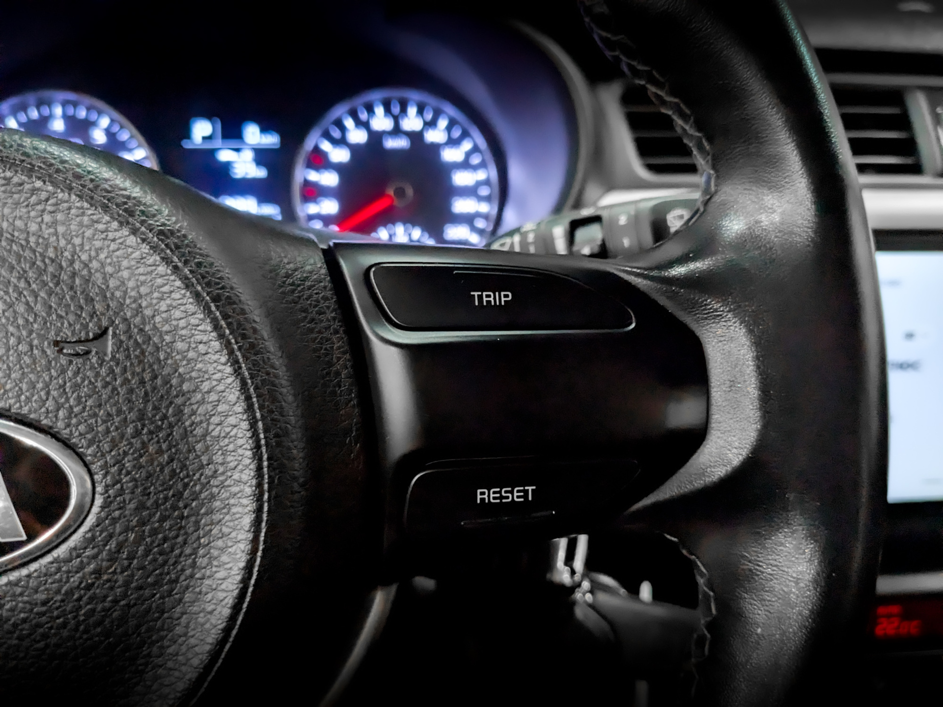KIA Rio X 1.60 (123 л.с), автомат, 2020, пробег 112 075 км