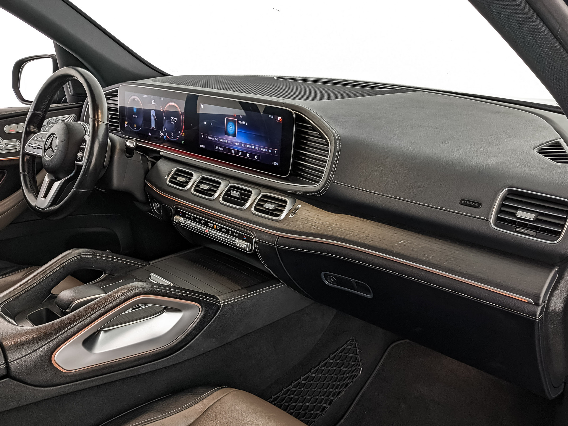 MERCEDES-BENZ GLE 1.90 (245 л.с), автомат, 2020, пробег 111 490 км