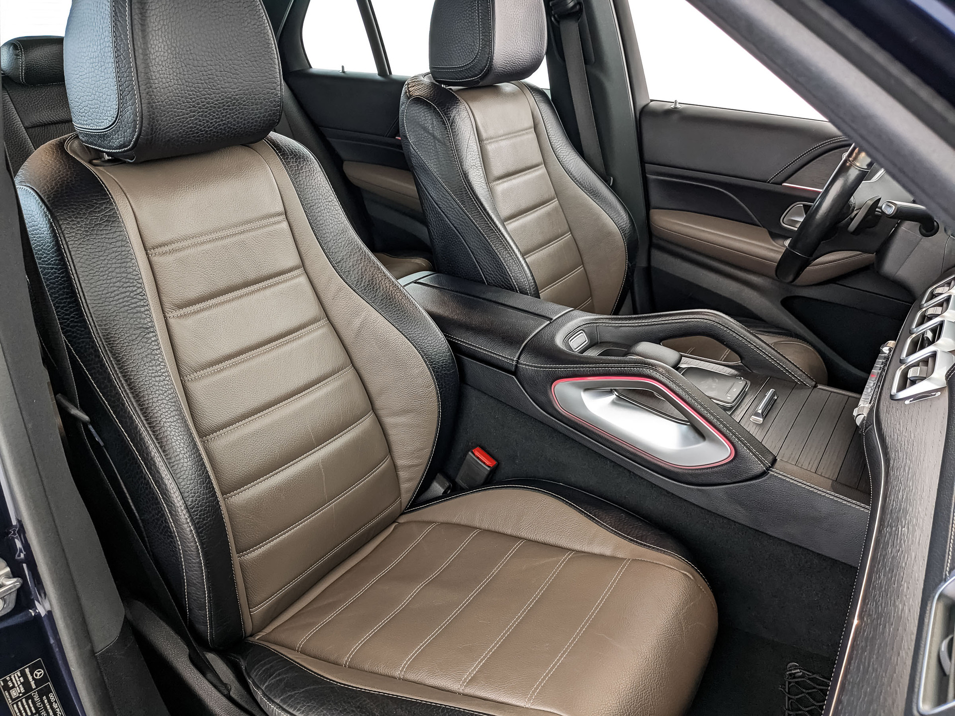 MERCEDES-BENZ GLE 1.90 (245 л.с), автомат, 2020, пробег 111 490 км