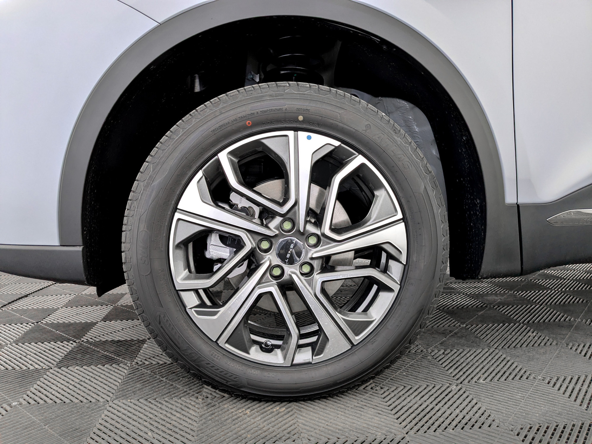Фото Tenet T7 Актив 1.6T/150 7RT 2WD