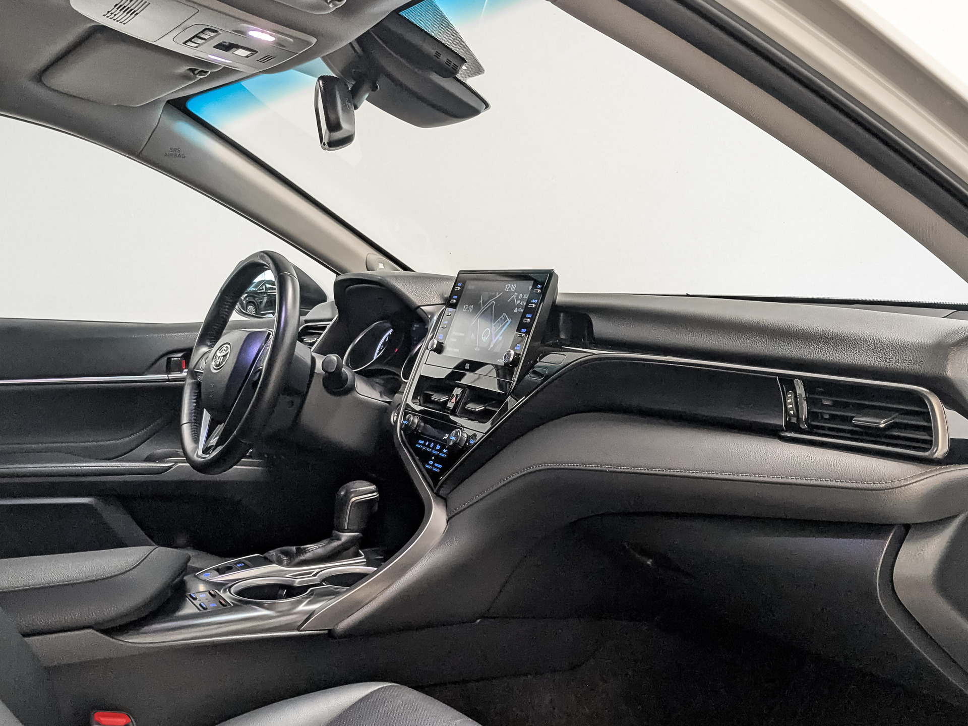 TOYOTA Camry 2.50 (200 л.с), автомат, 2021, пробег 170 661 км