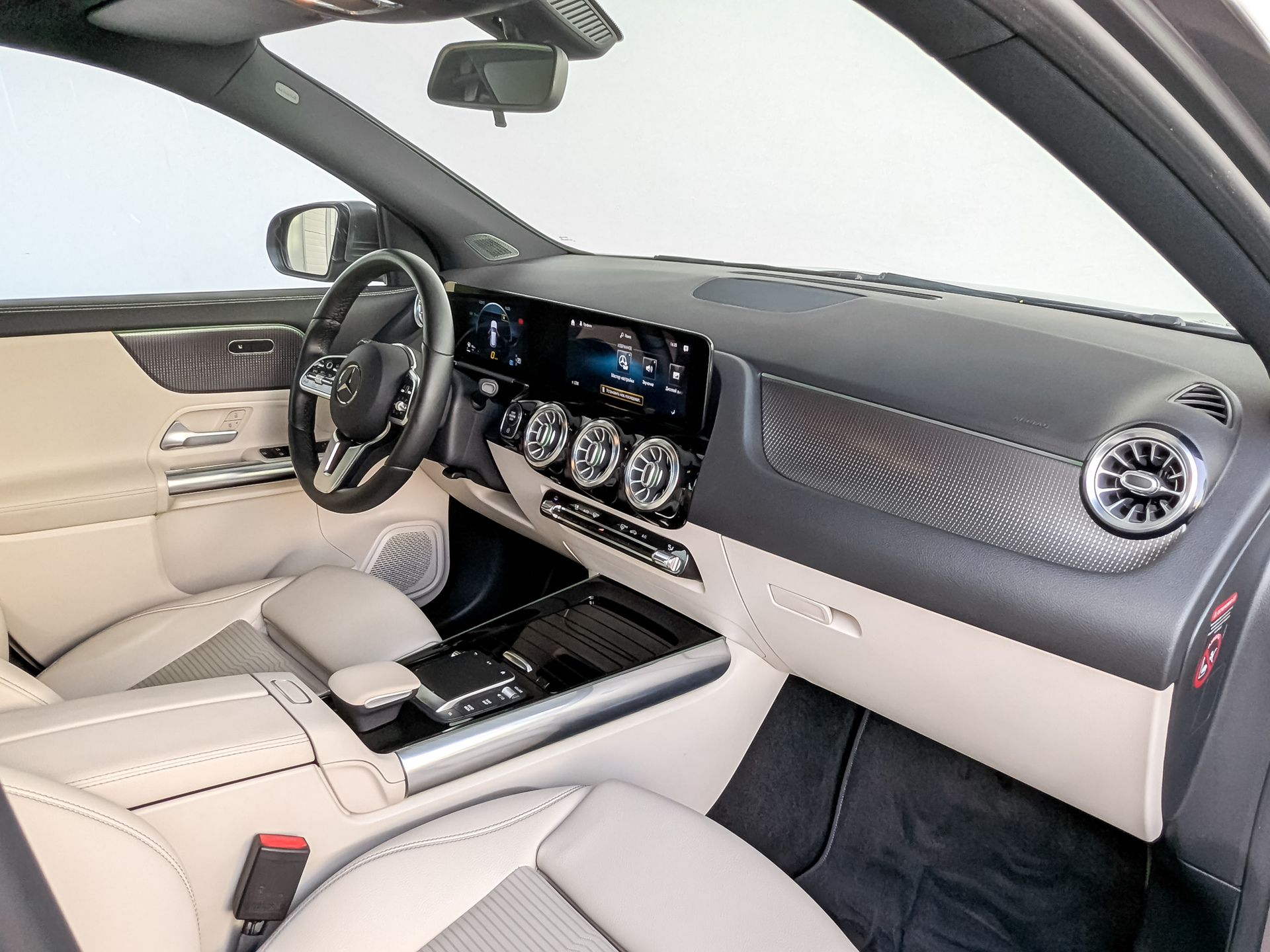 MERCEDES-BENZ GLA 1.30 (150 л.с), автомат, 2020, пробег 39 127 км