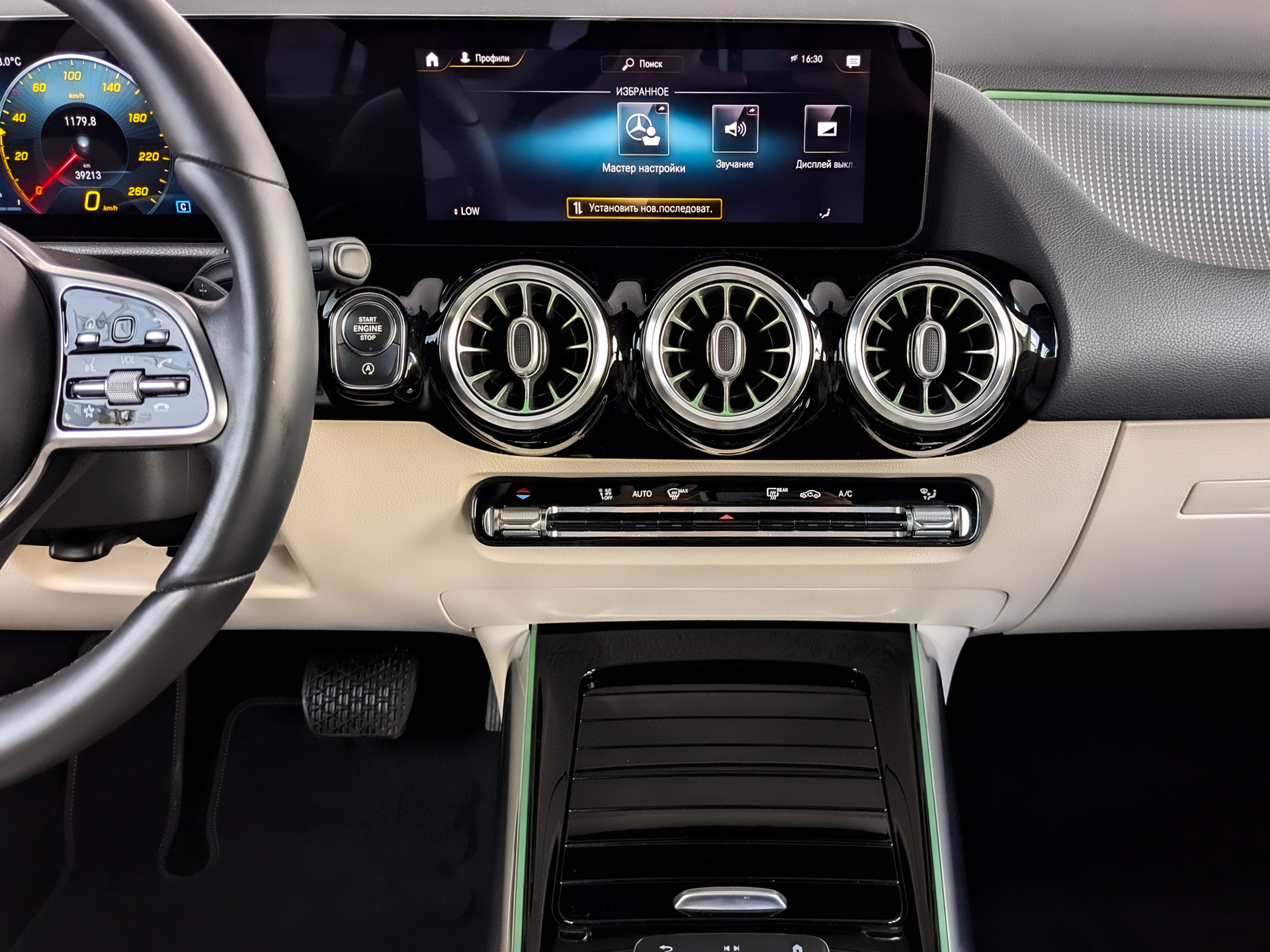 MERCEDES-BENZ GLA 1.30 (150 л.с), автомат, 2020, пробег 39 127 км