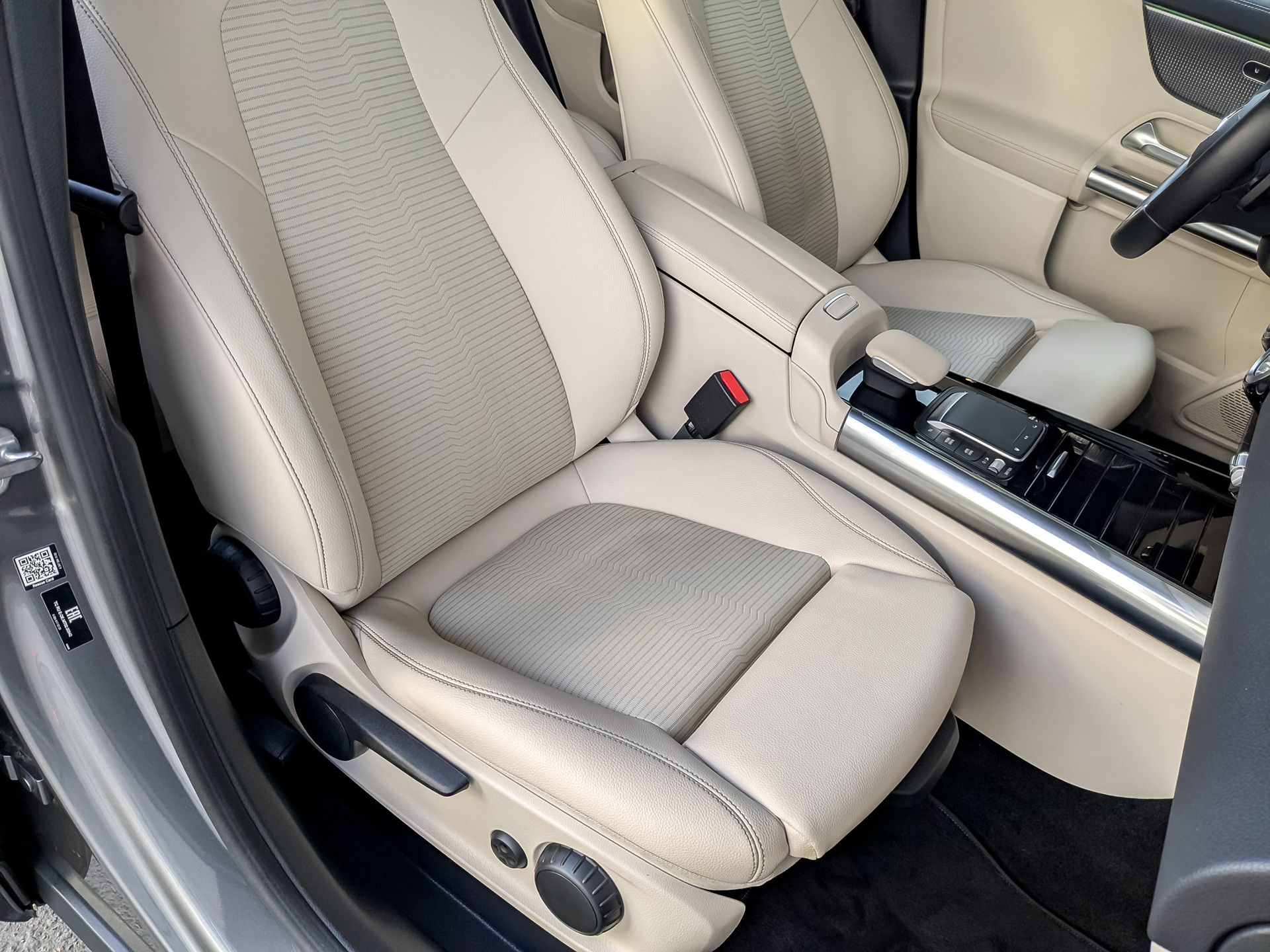 MERCEDES-BENZ GLA 1.30 (150 л.с), автомат, 2020, пробег 39 127 км