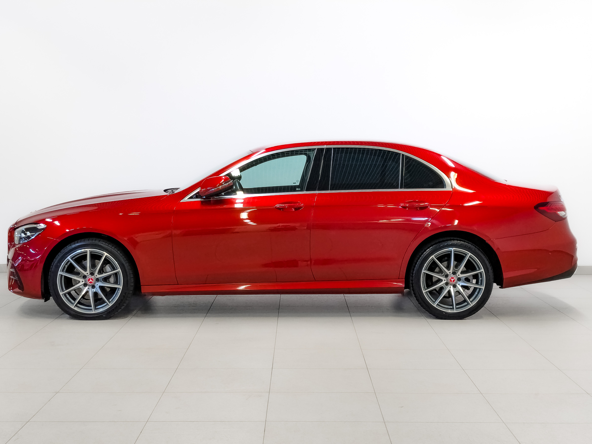 MERCEDES-BENZ E-Класс 2.00 (197 л.с), автомат, 2021, пробег 73 788 км