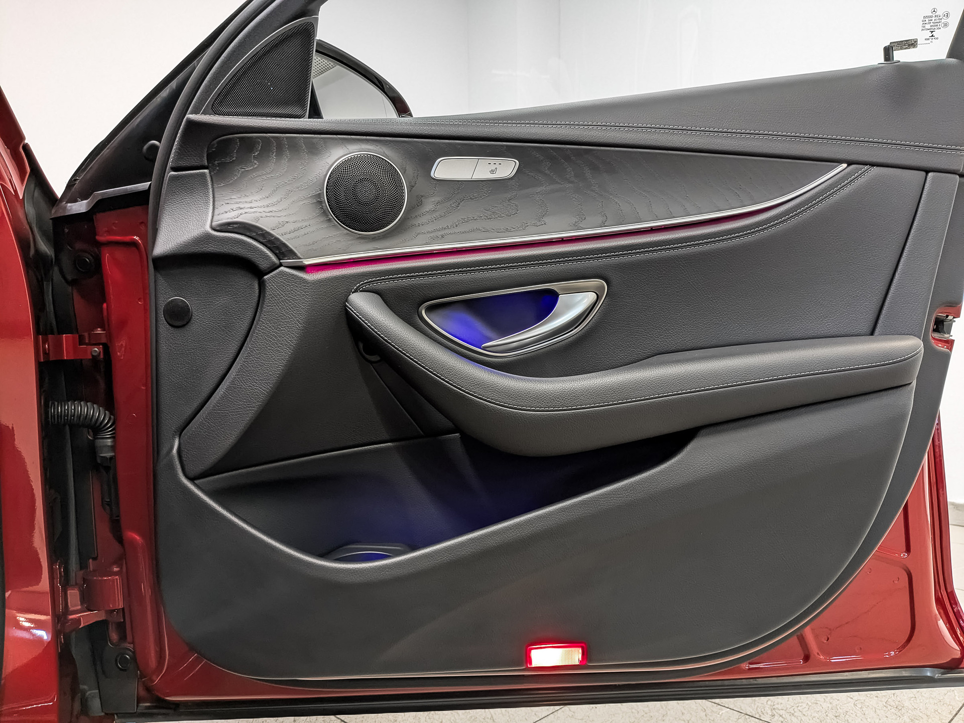 MERCEDES-BENZ E-Класс 2.00 (197 л.с), автомат, 2021, пробег 73 788 км