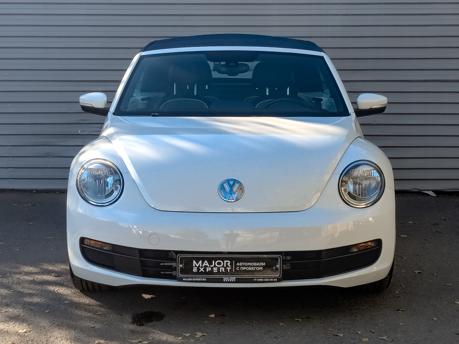 VOLKSWAGEN Beetle 1.80 (170 л.с), автомат, 2016, пробег 153 433 км