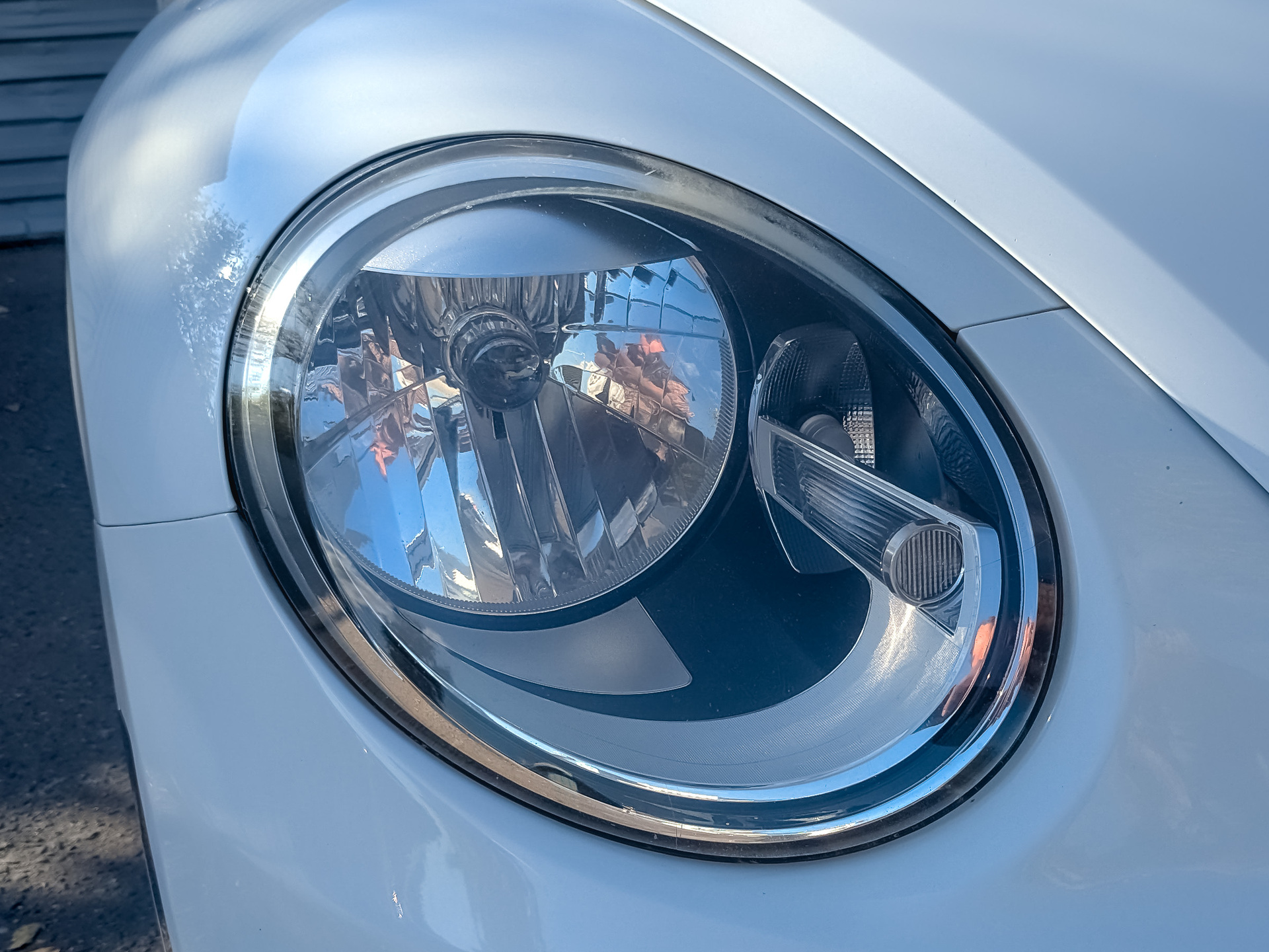 VOLKSWAGEN Beetle 1.80 (170 л.с), автомат, 2016, пробег 153 433 км