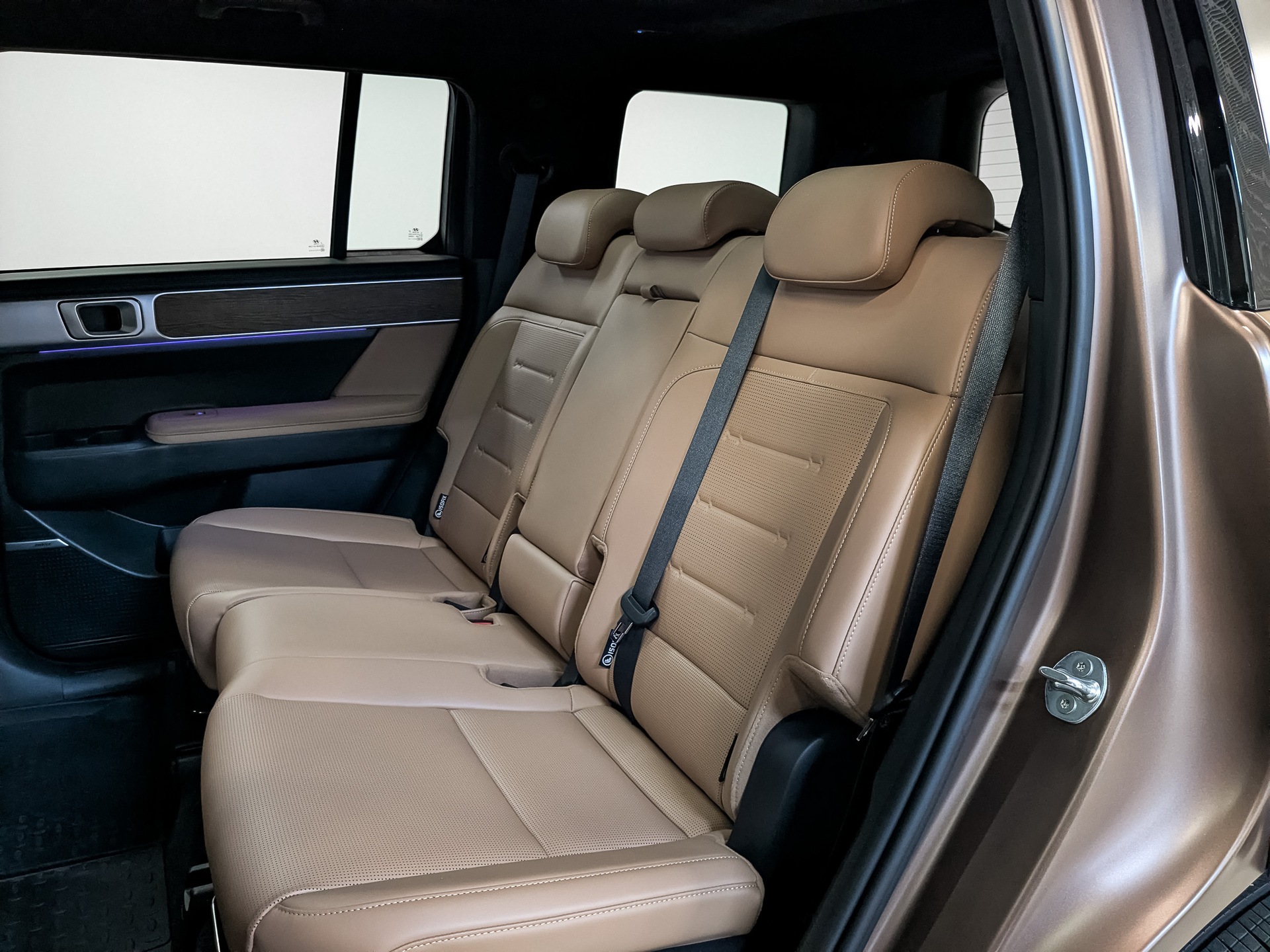 HYUNDAI Santa Fe 2.00 (247 л.с), автомат, 2025, пробег 13 371 км
