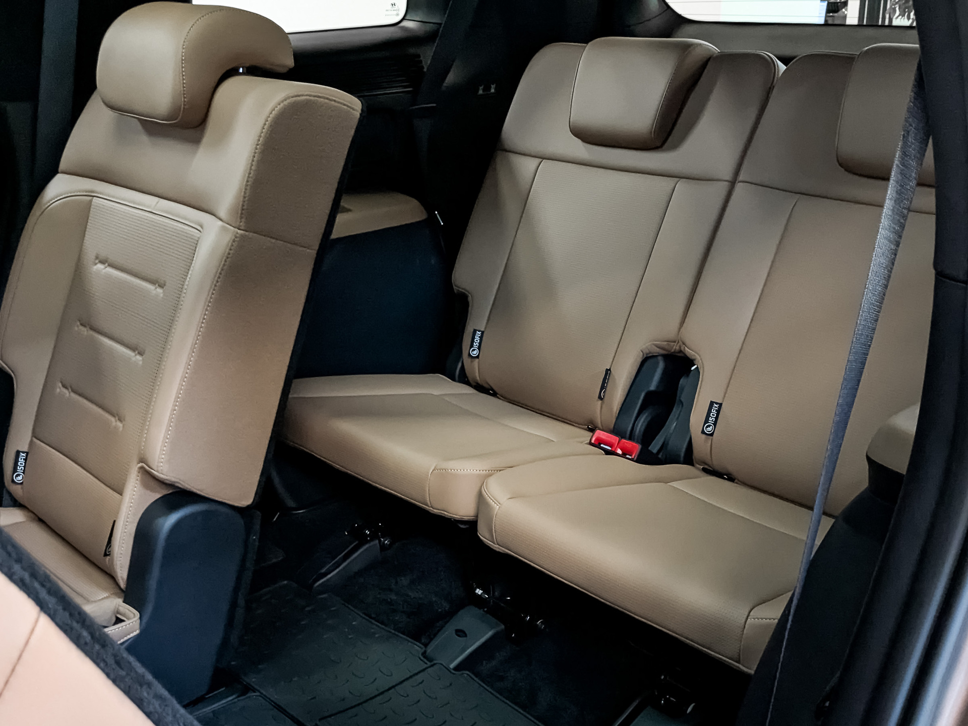 HYUNDAI Santa Fe 2.00 (247 л.с), автомат, 2025, пробег 13 371 км