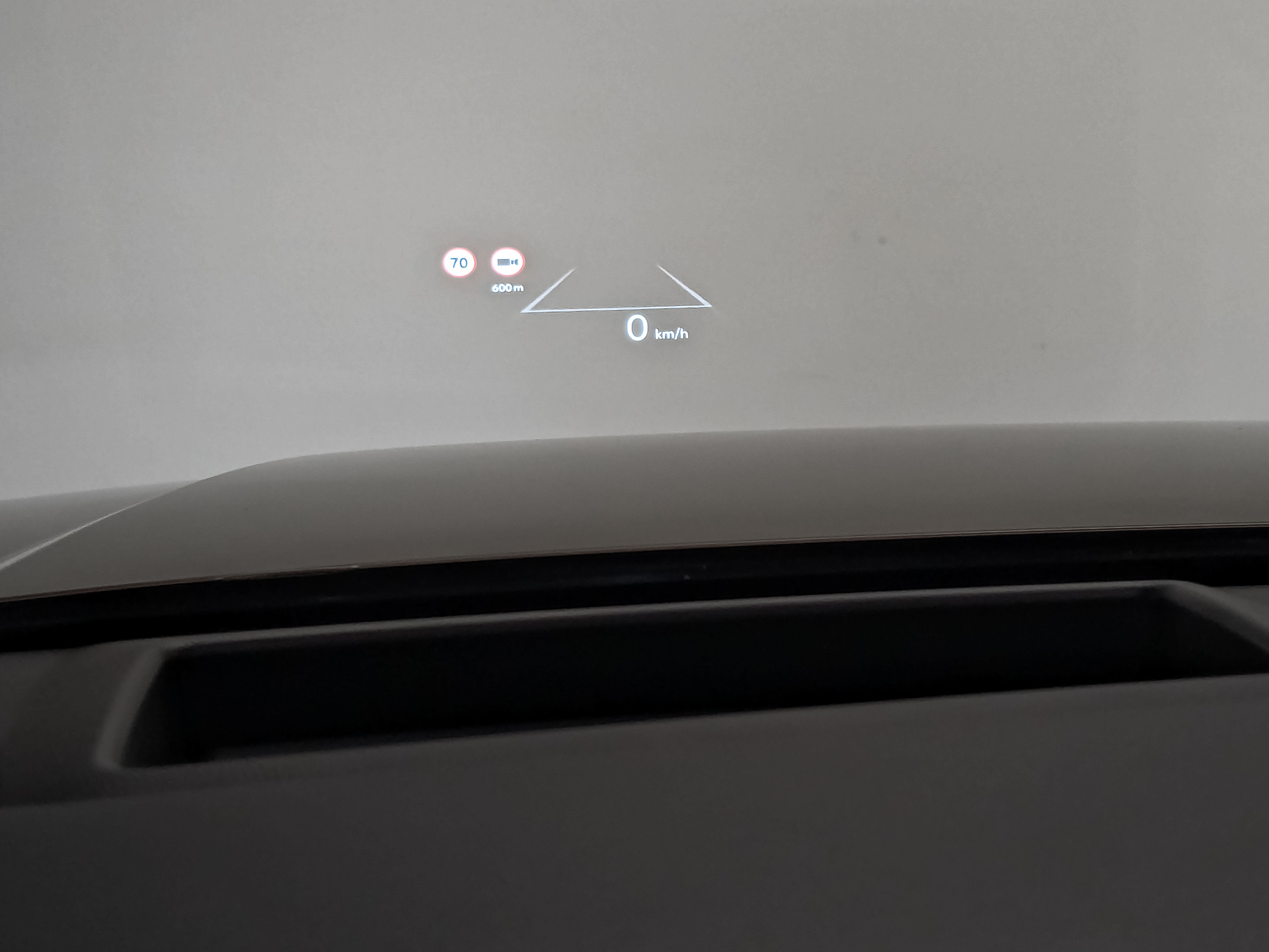 HYUNDAI Santa Fe 2.00 (247 л.с), автомат, 2025, пробег 13 371 км