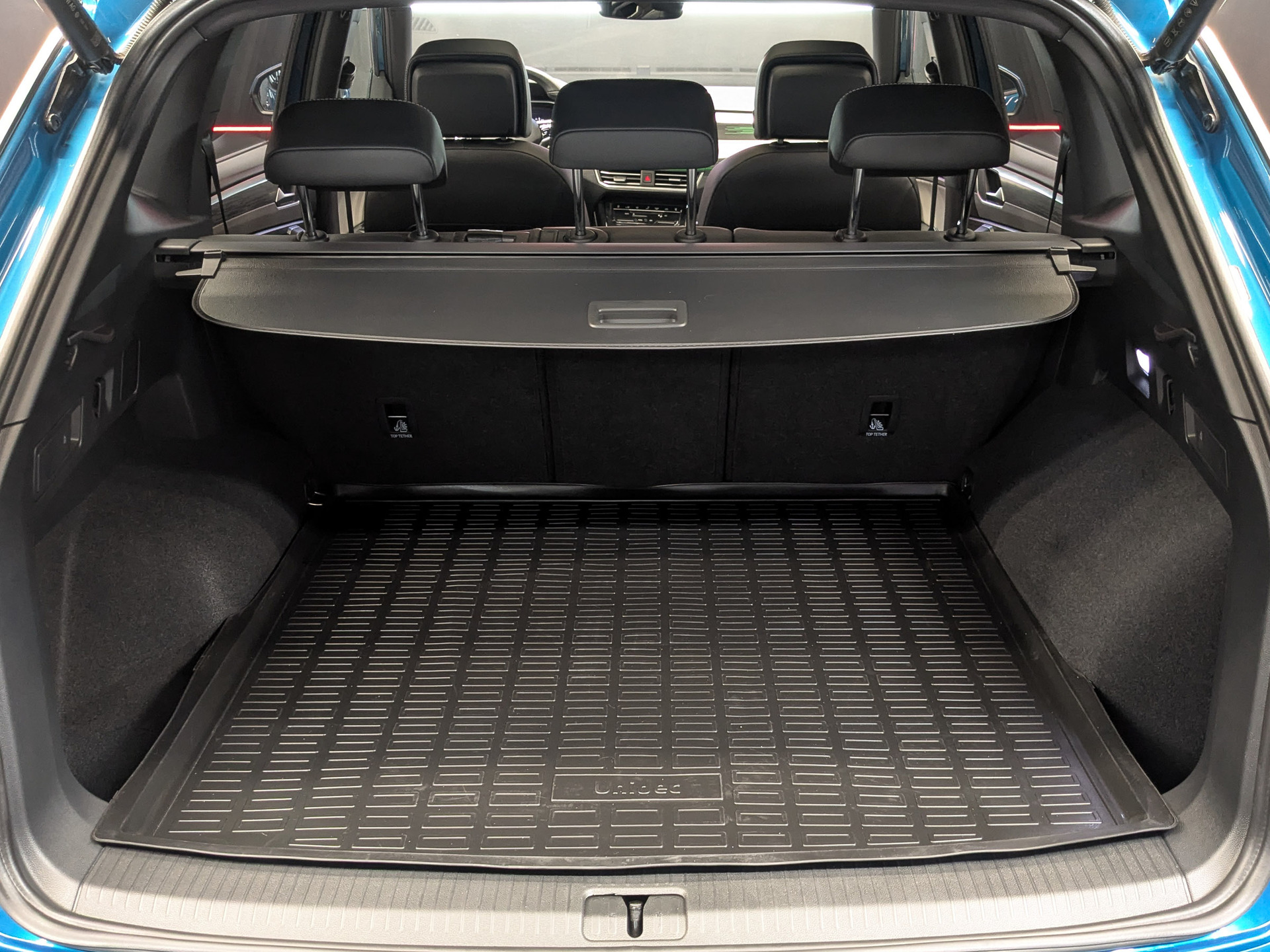 VOLKSWAGEN Tayron 2.00 (220 л.с), автомат, 2022, пробег 35 314 км